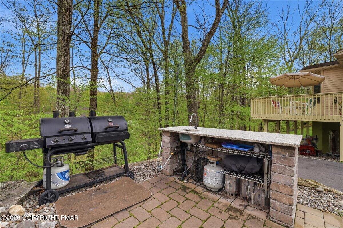 917 Mckinley Way Property Photo 23
