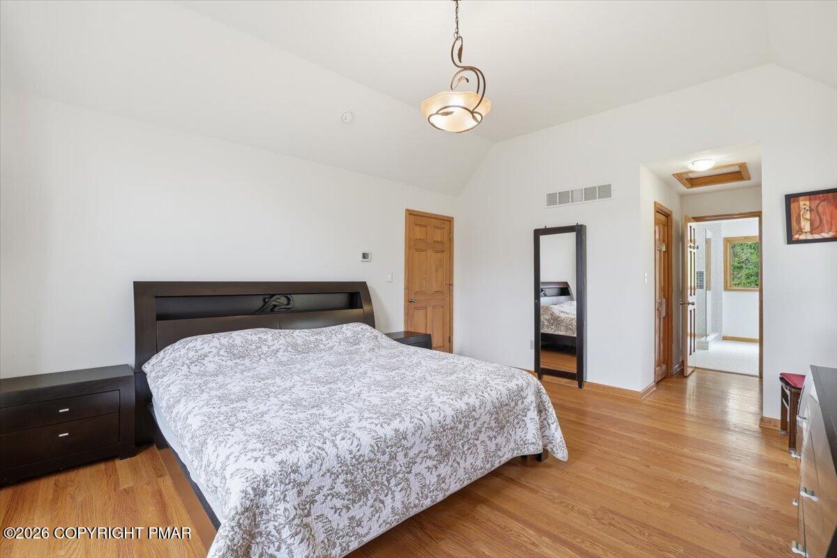917 Mckinley Way Property Photo 65