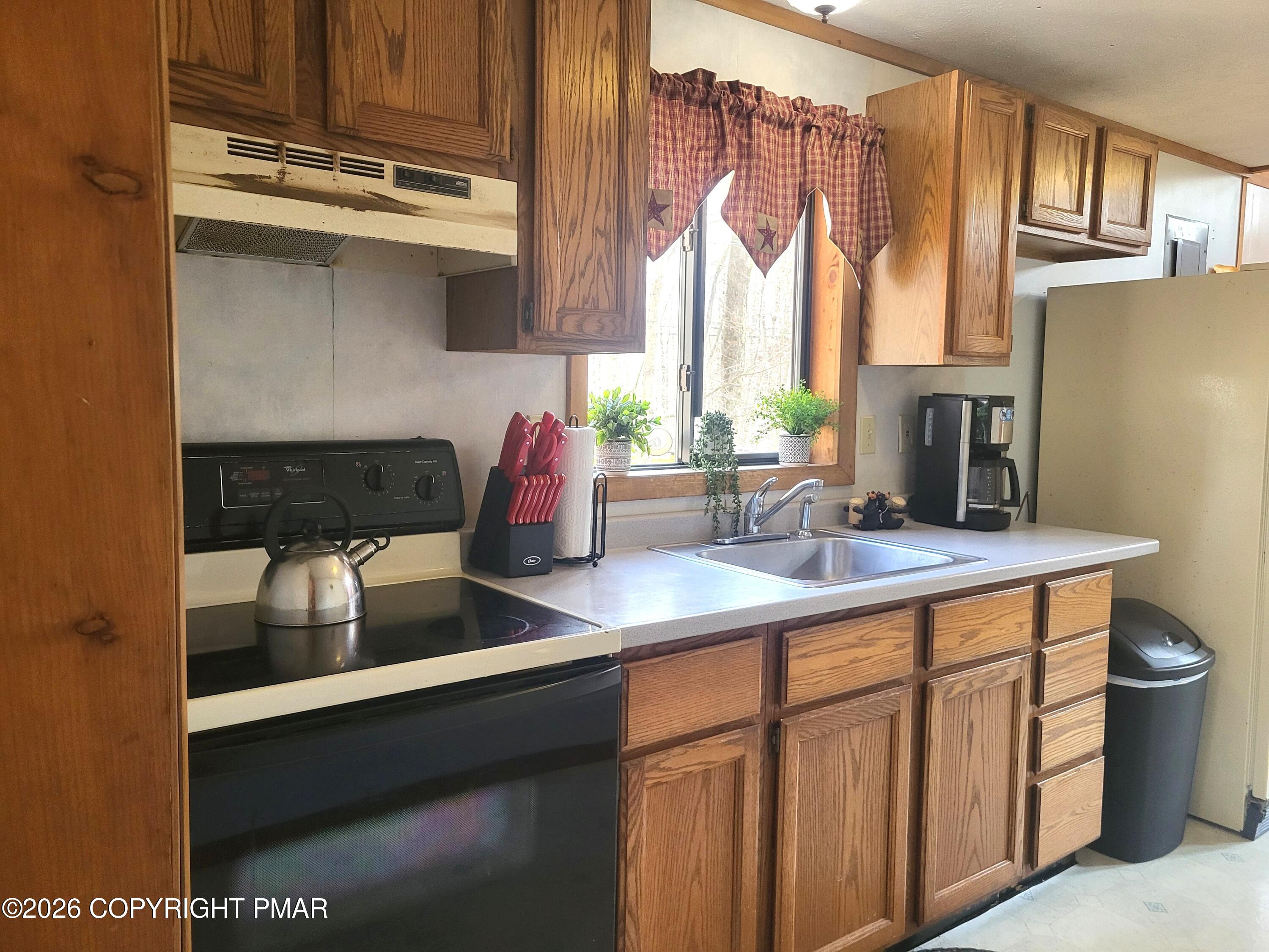 630 Maxatawny Drive Property Photo 10
