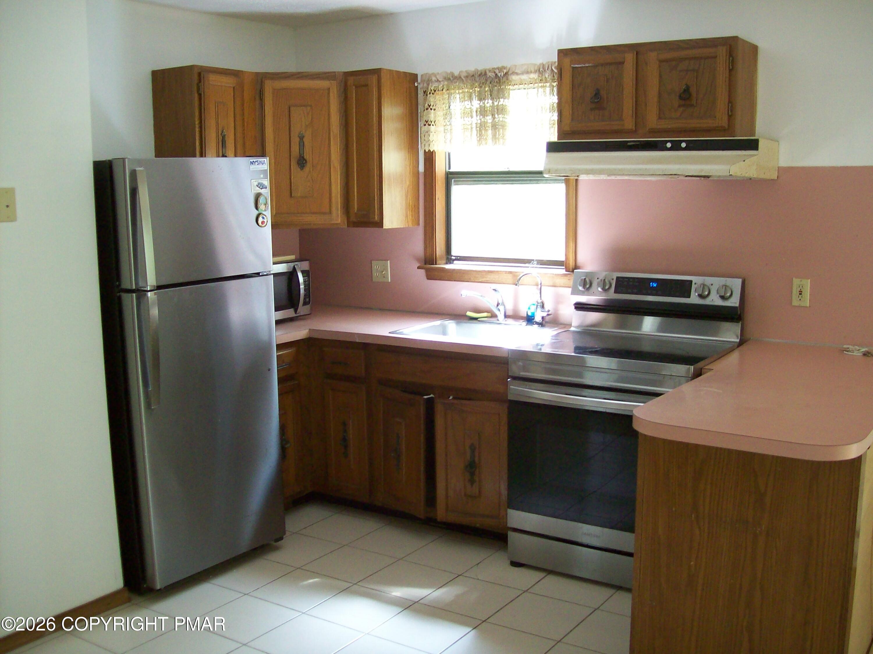 173 Hyland Drive Property Photo 6