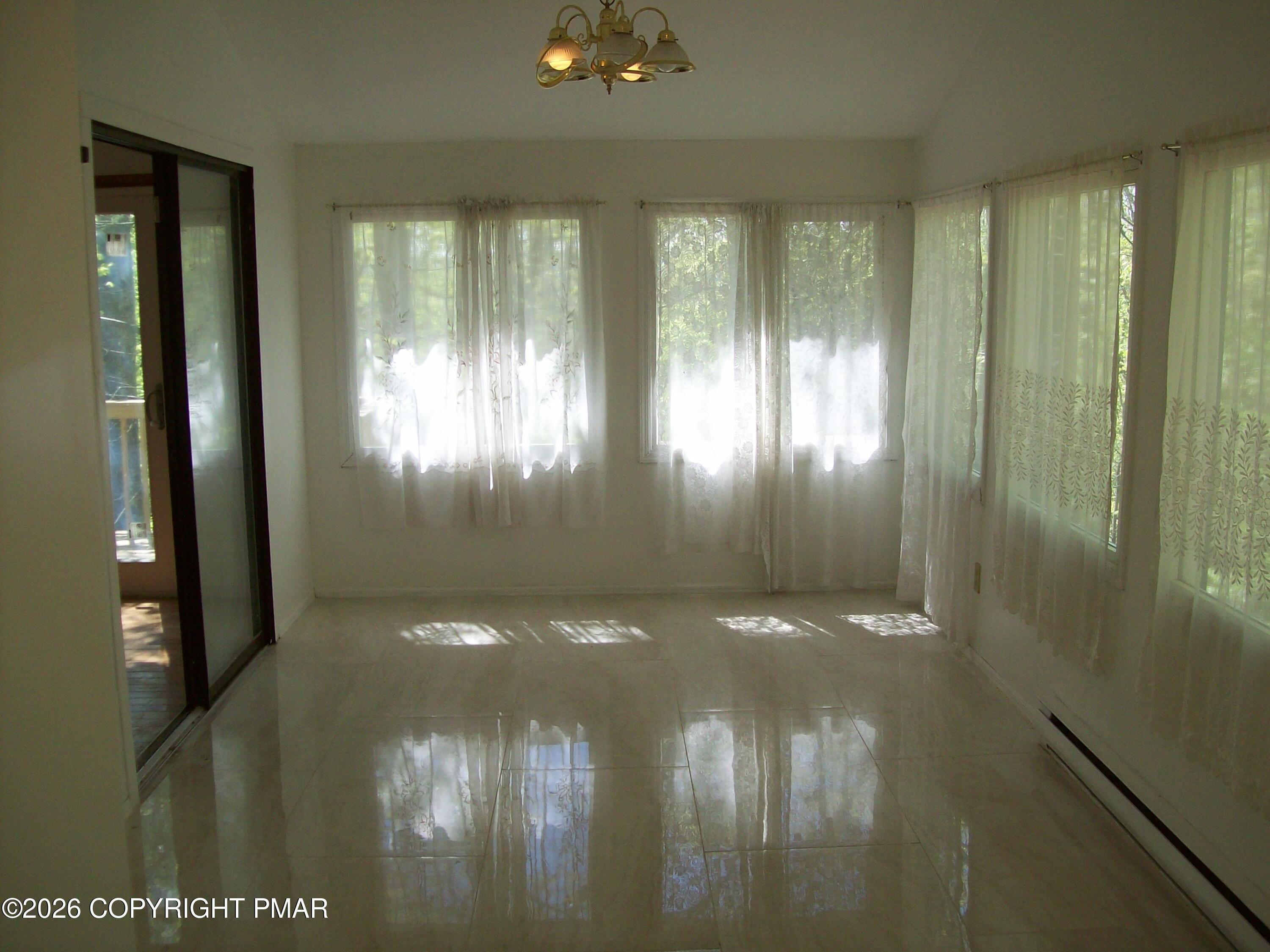 173 Hyland Drive Property Photo 9