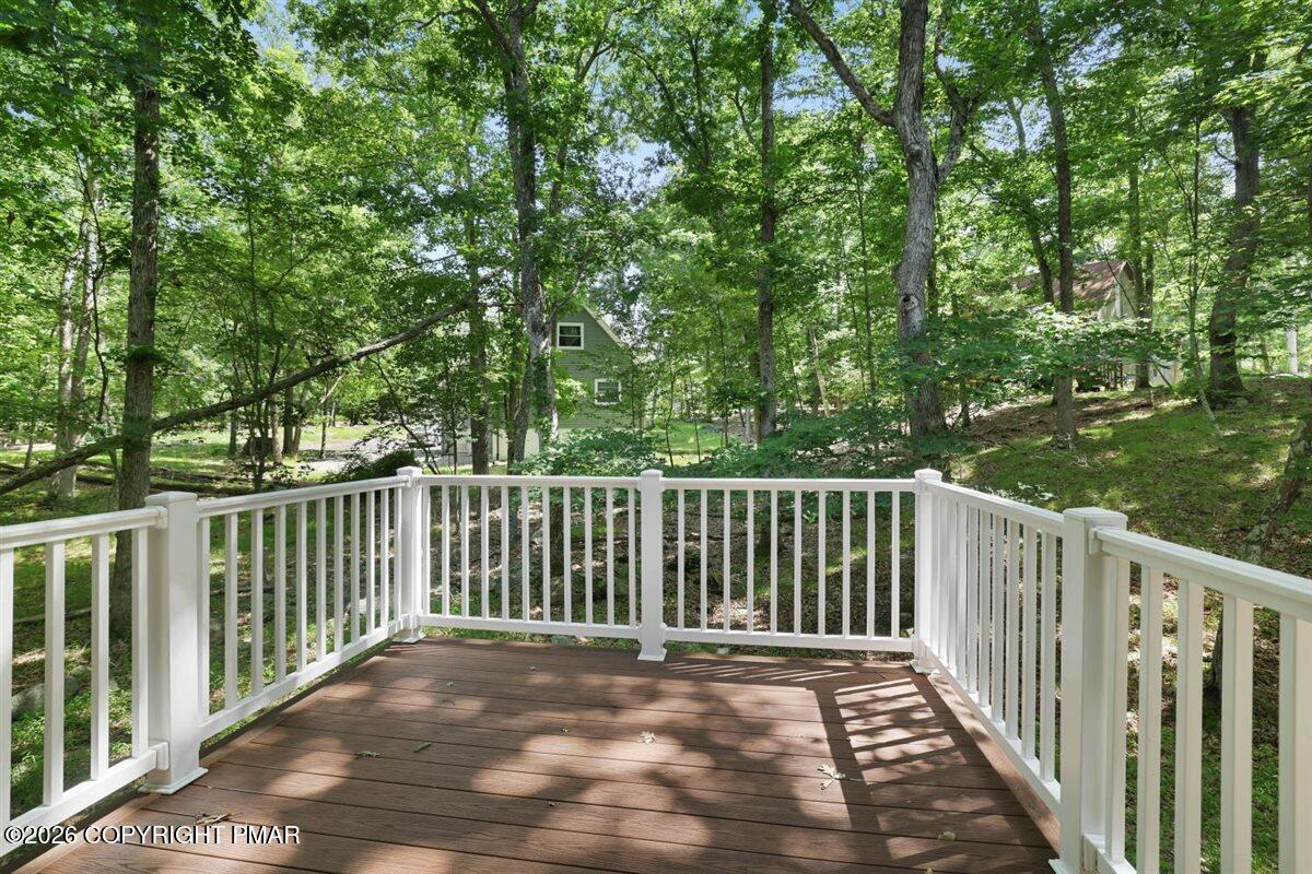 320 Canterbury Road Property Photo 35