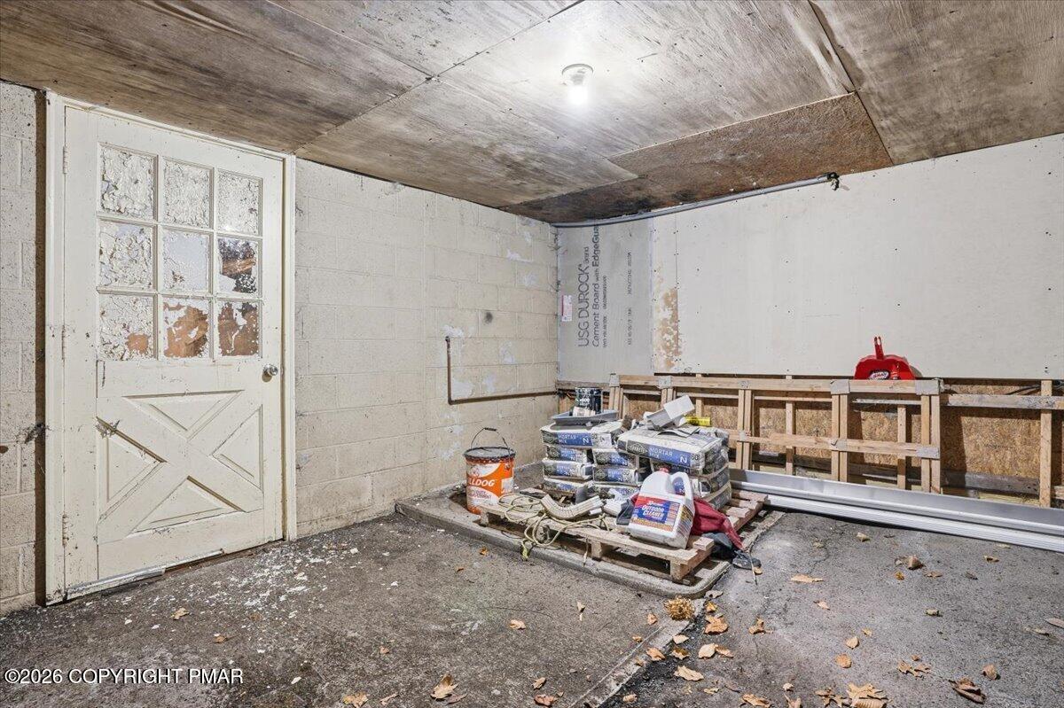 113 Joseph Lane Property Photo 68