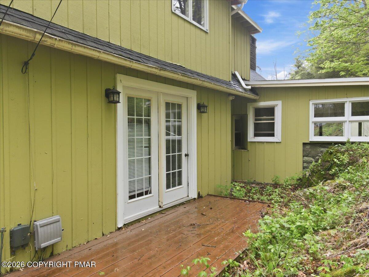 113 Joseph Lane Property Photo 86