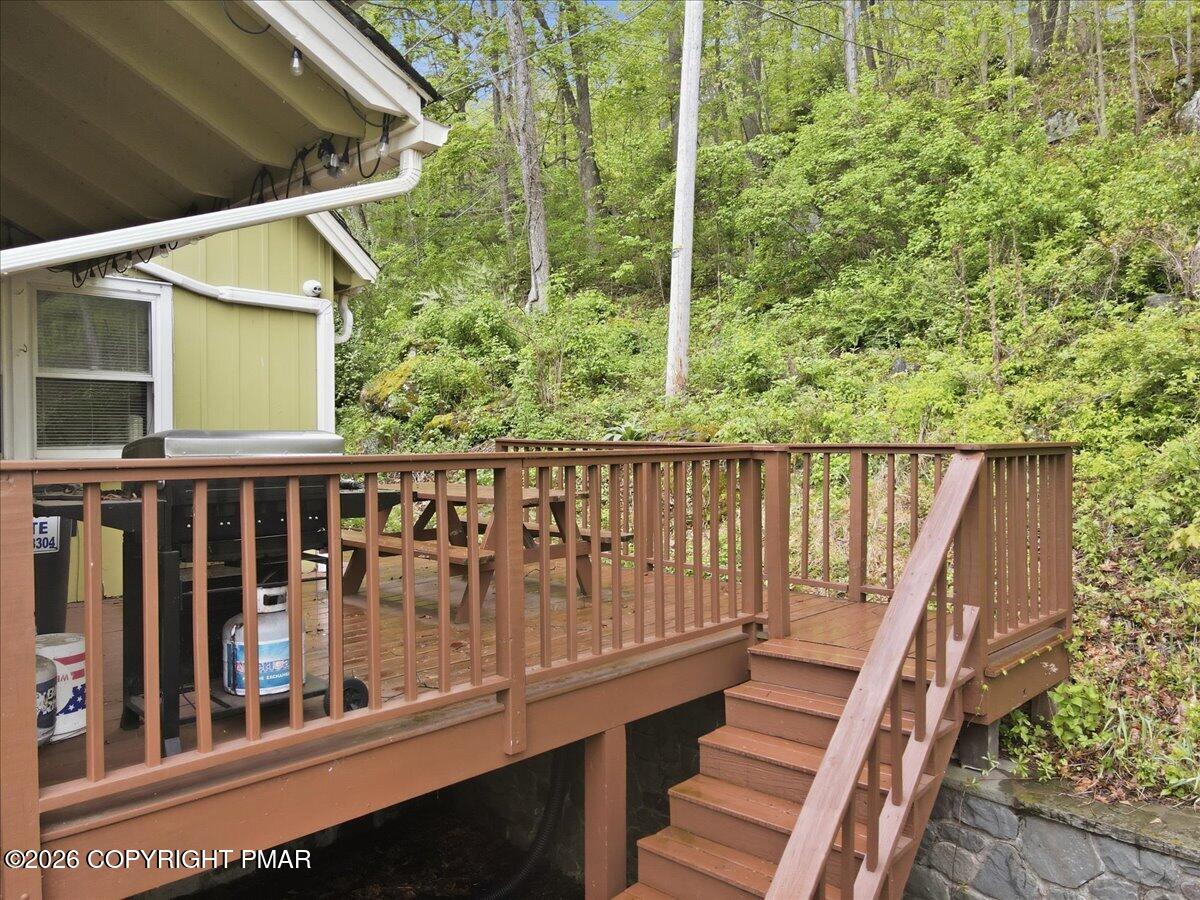 113 Joseph Lane Property Photo 89