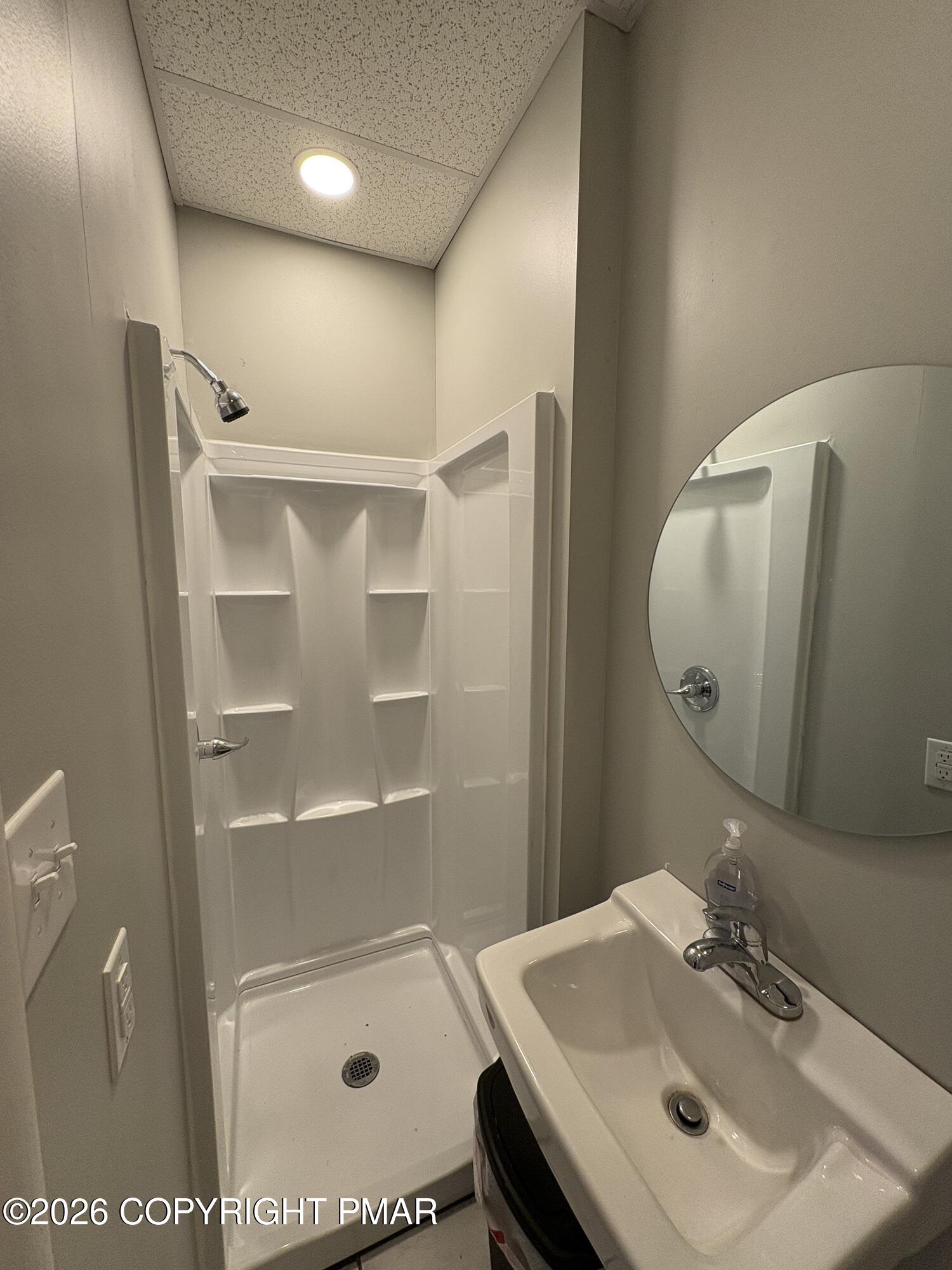 906 Route 940 9/10 Property Photo 5