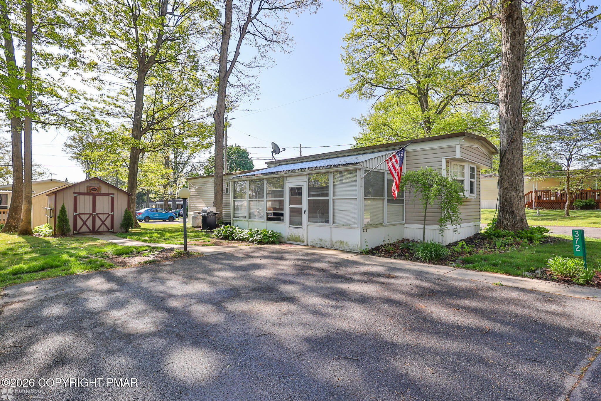 372 Black Oak Lane Property Photo 1
