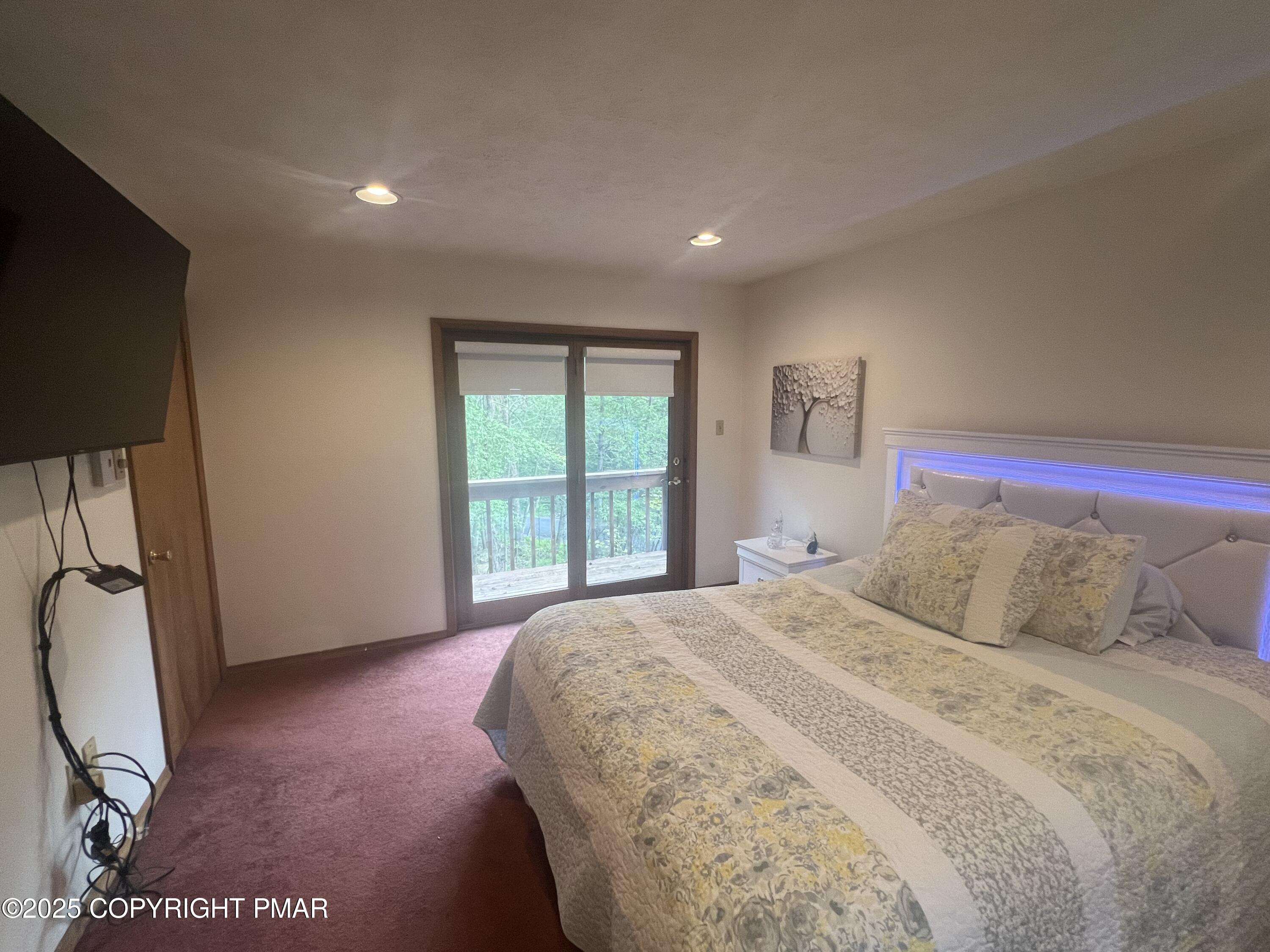 4126 Firefly Court Property Photo 16