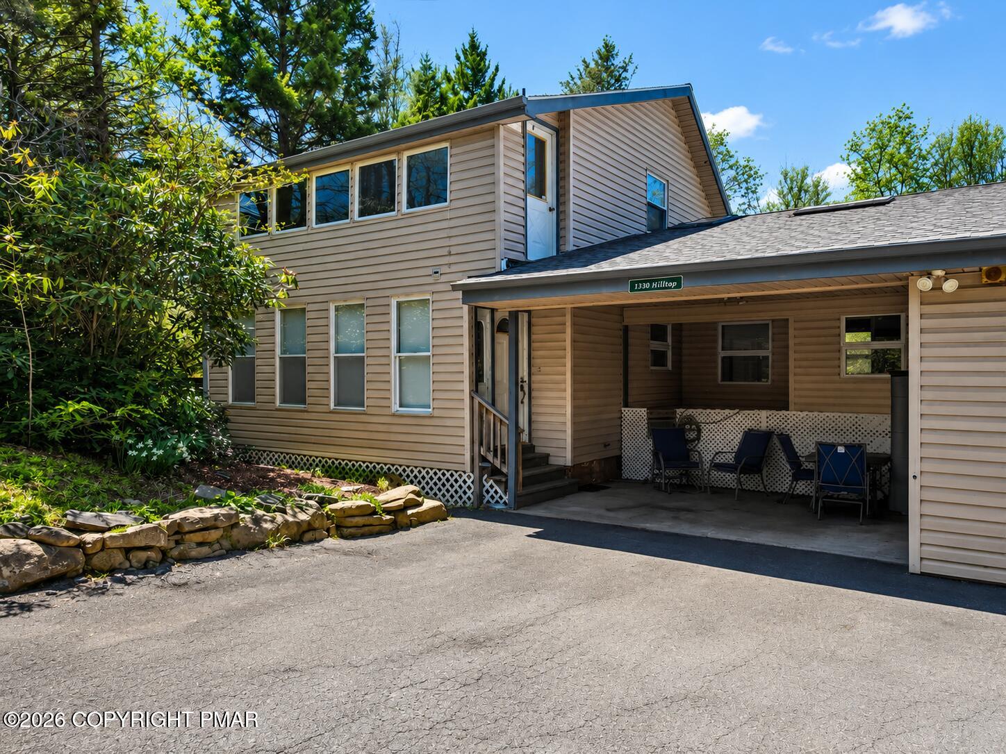 1330 Hilltop Drive Property Photo 1