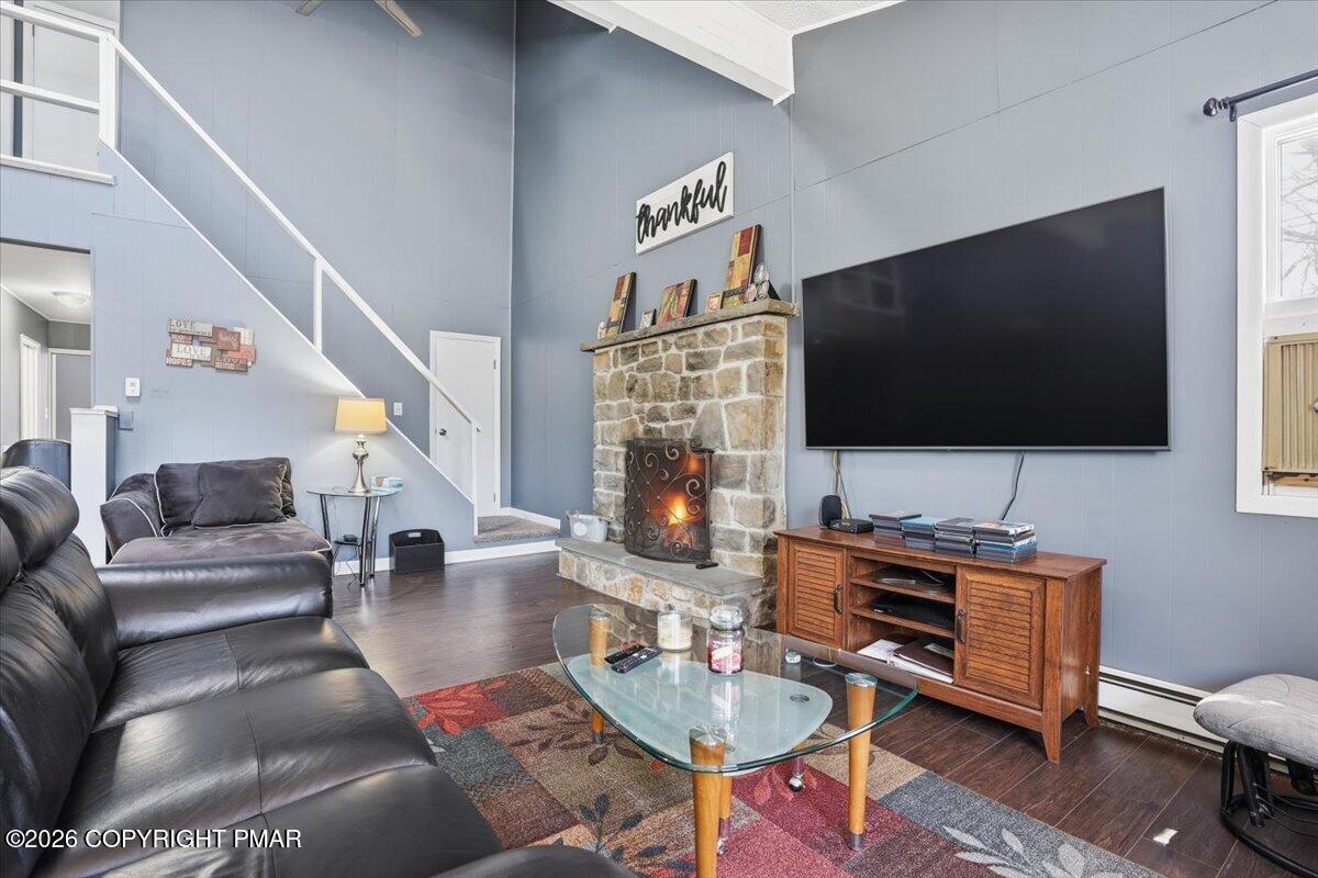 1330 Hilltop Drive Property Photo 8