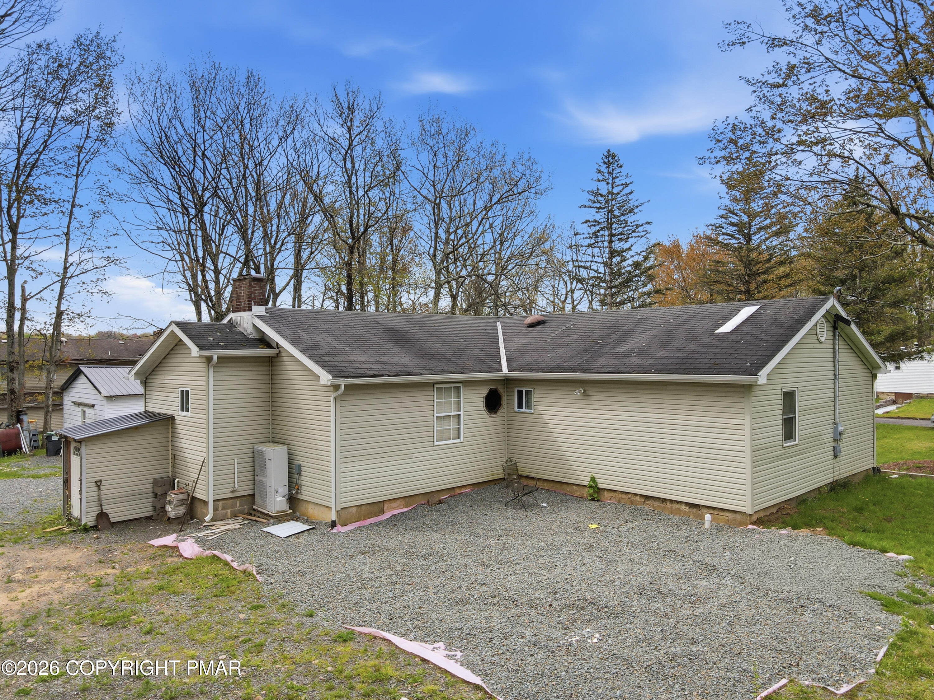 1108 Colt Lane Property Photo 14