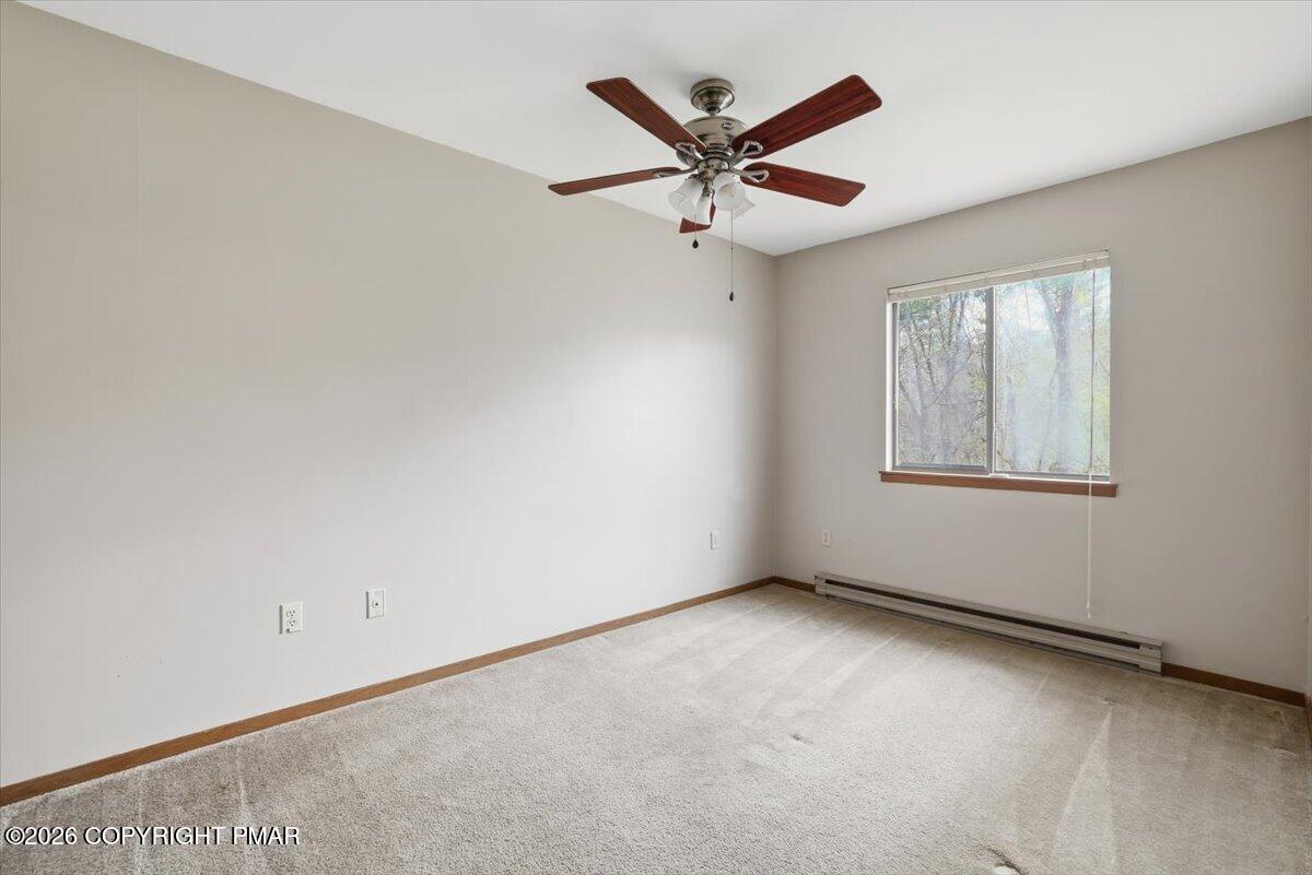 227 Sedburgh Court Property Photo 29