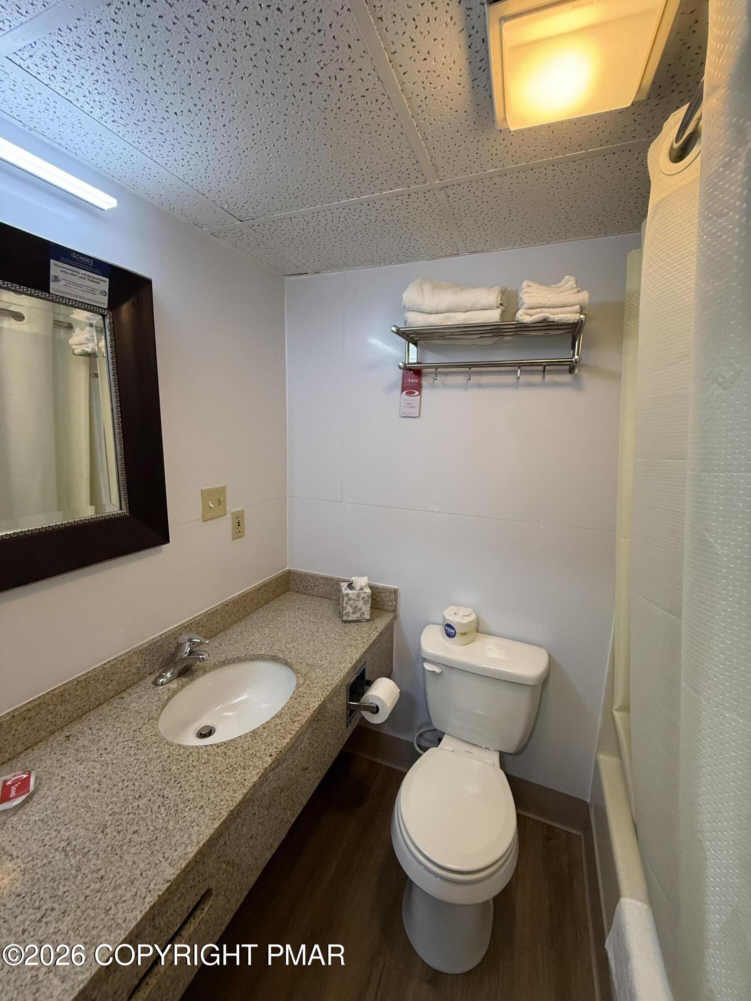 981 State Route 940 Property Photo 11