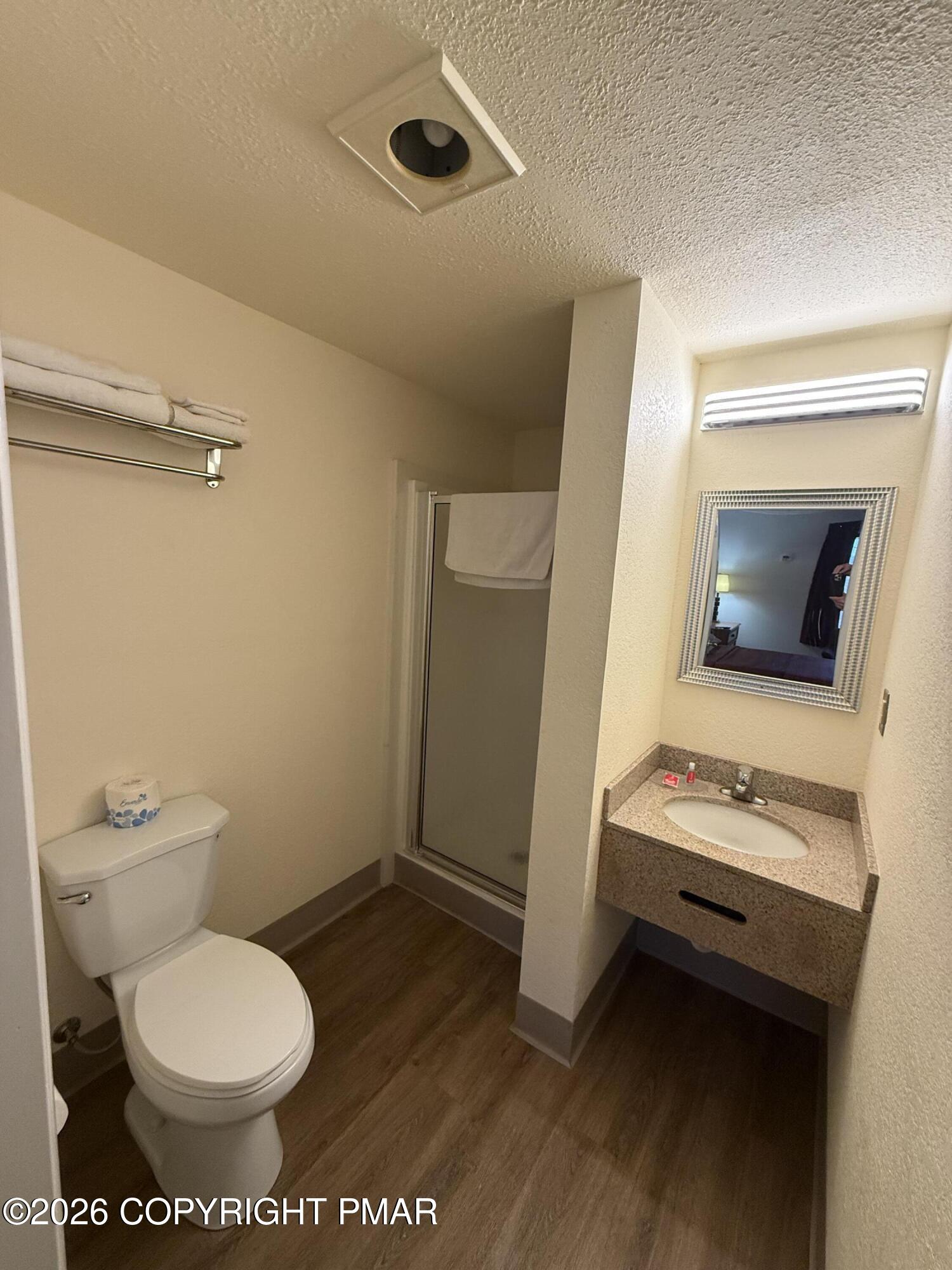 981 State Route 940 Property Photo 13