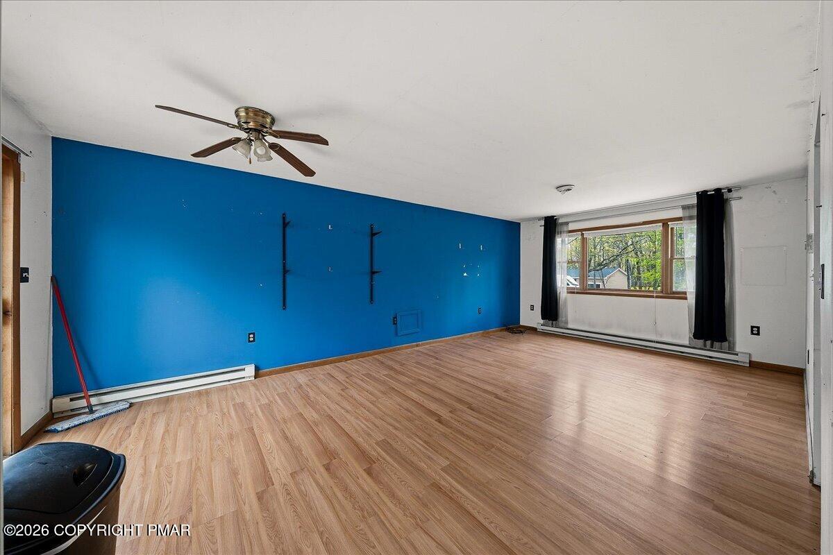 520 Hummingbird Court Property Photo 3