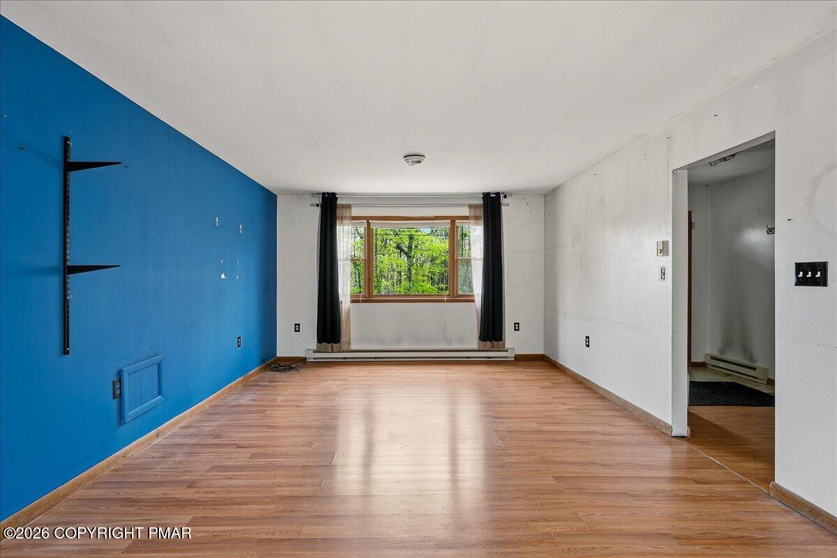 520 Hummingbird Court Property Photo 4
