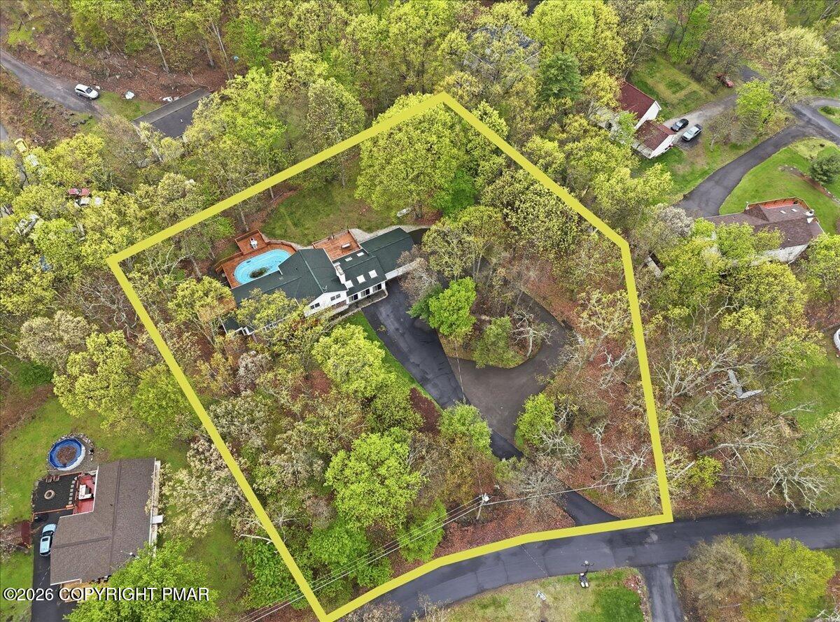 349 Bumble Bee Pass Property Photo 6
