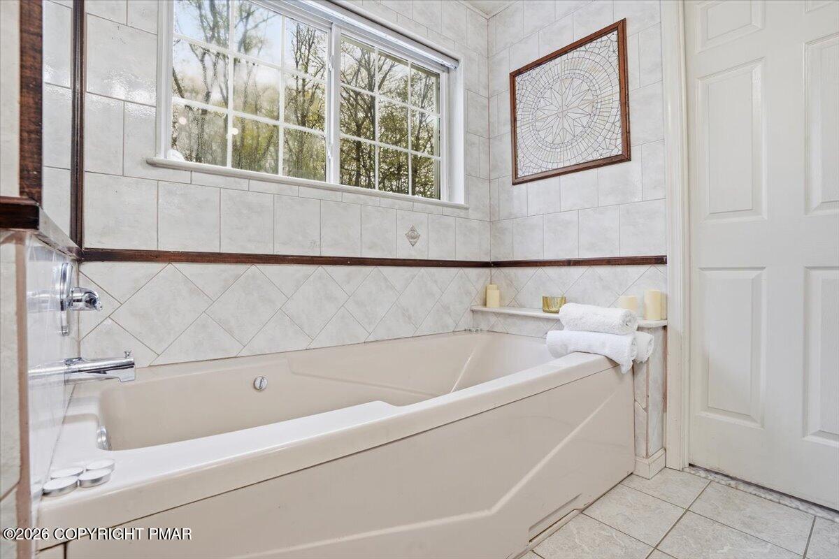 349 Bumble Bee Pass Property Photo 11