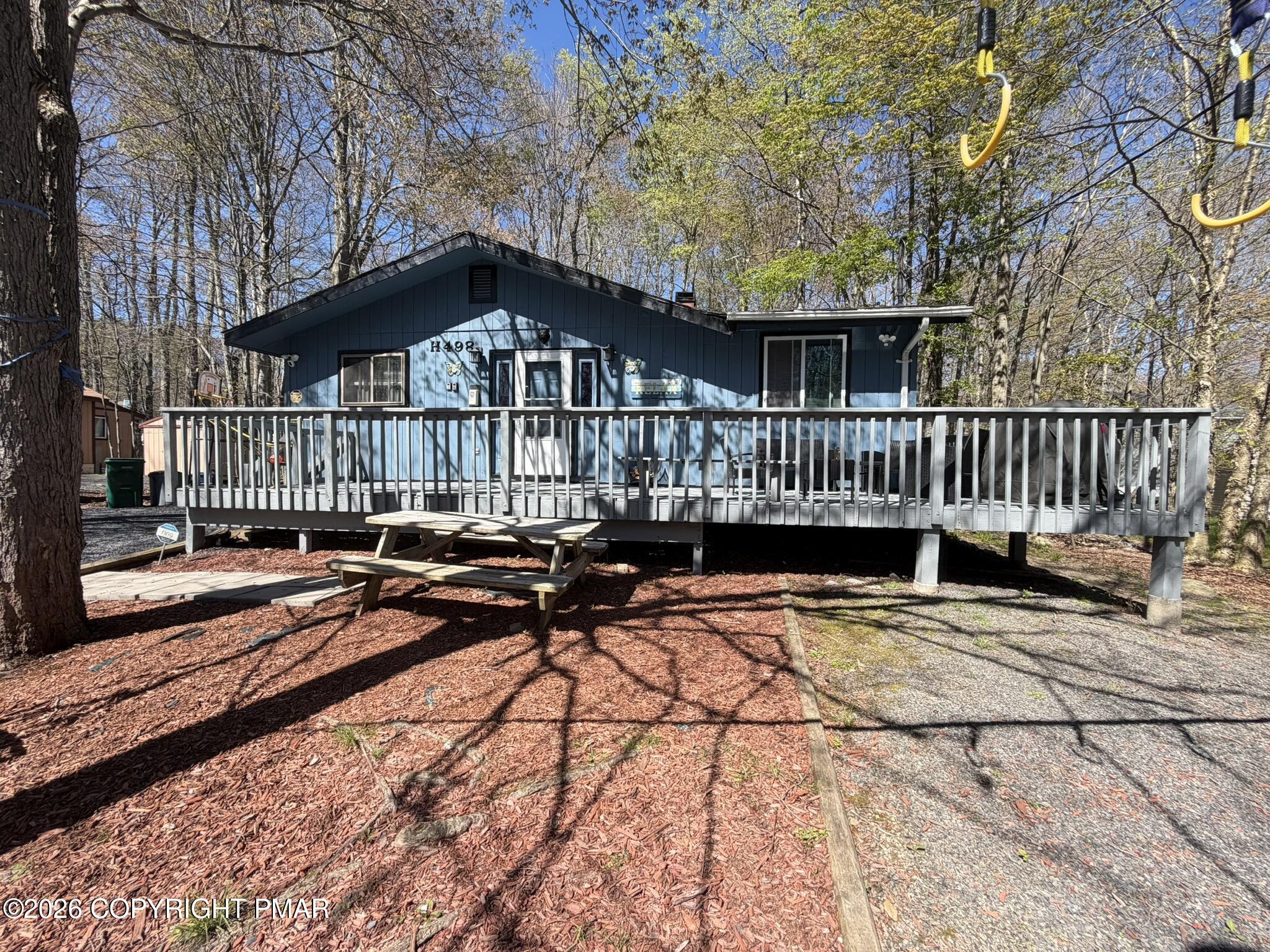 8415 Porcupine Drive Property Photo 1