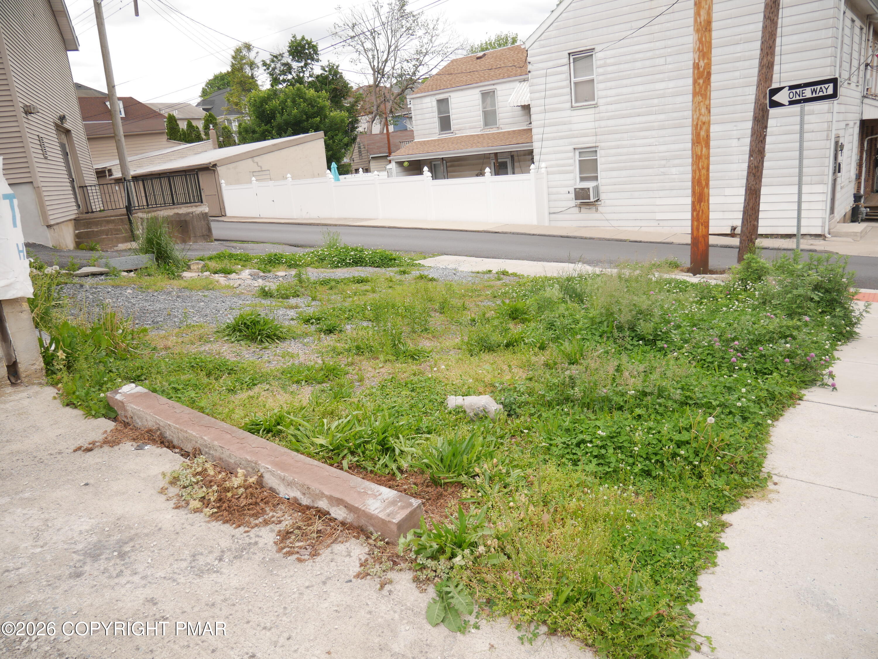 701 Northampton Street Back Unit Property Photo 13