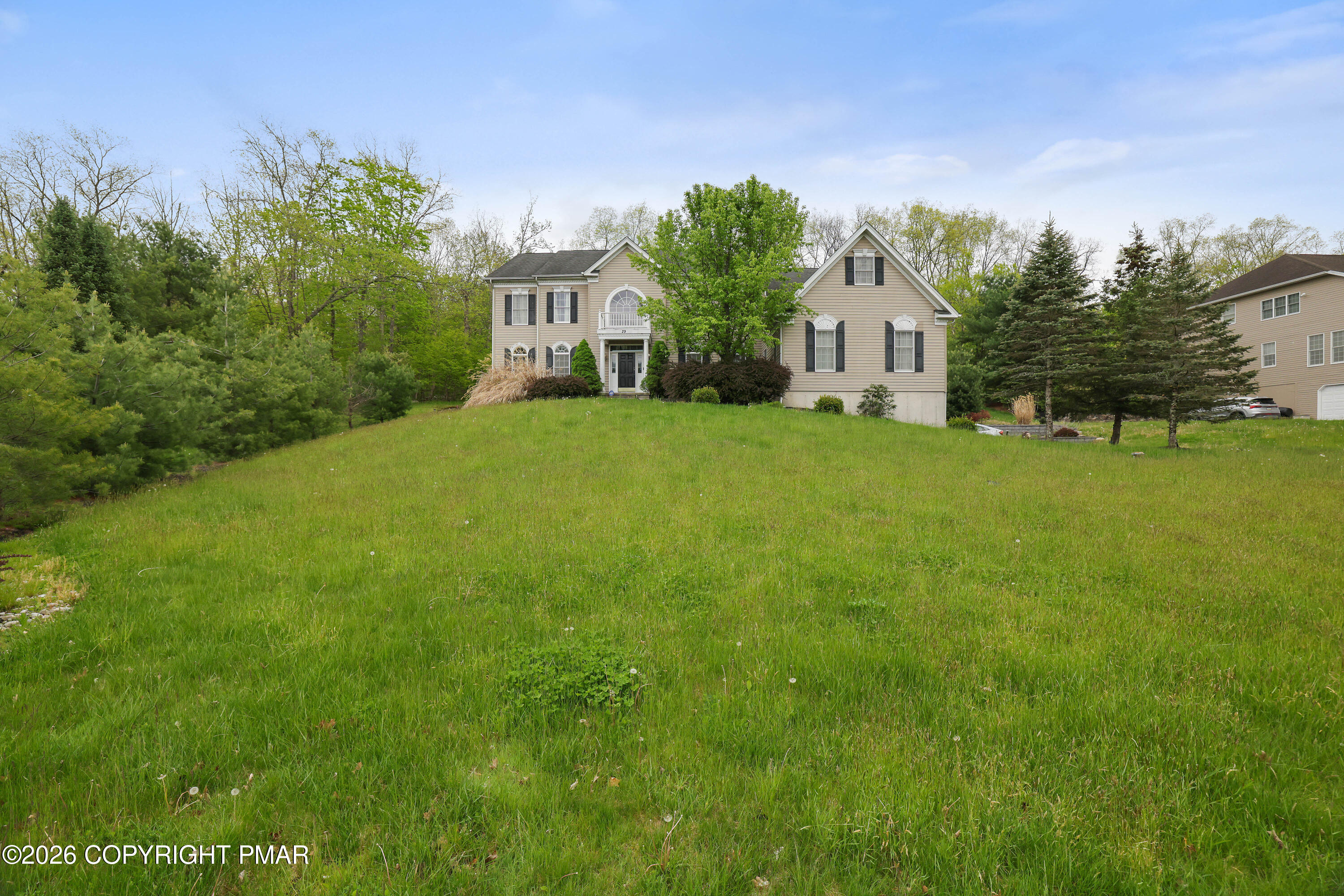 258 Rising Meadow Way Property Photo 3