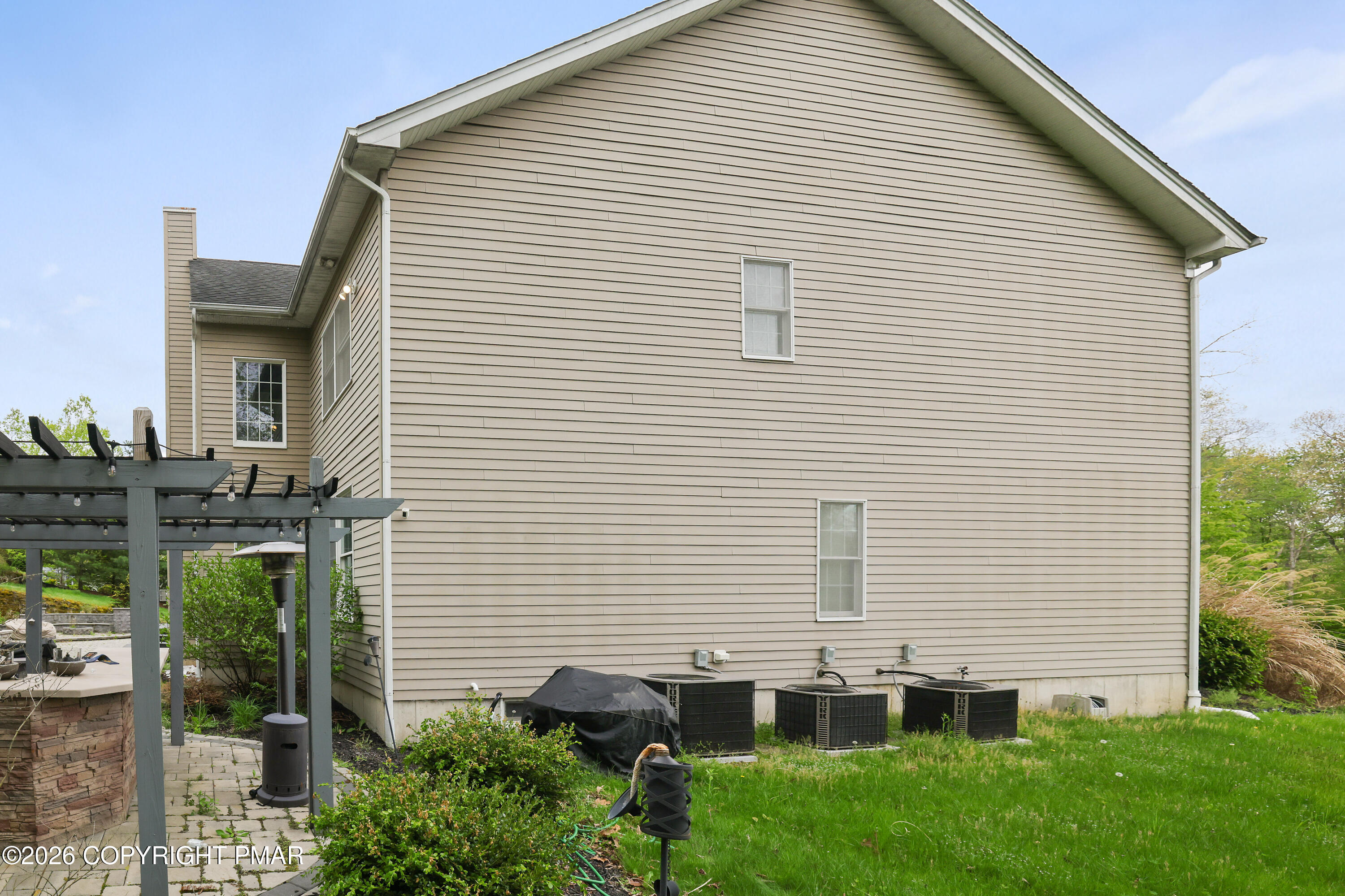 258 Rising Meadow Way Property Photo 12