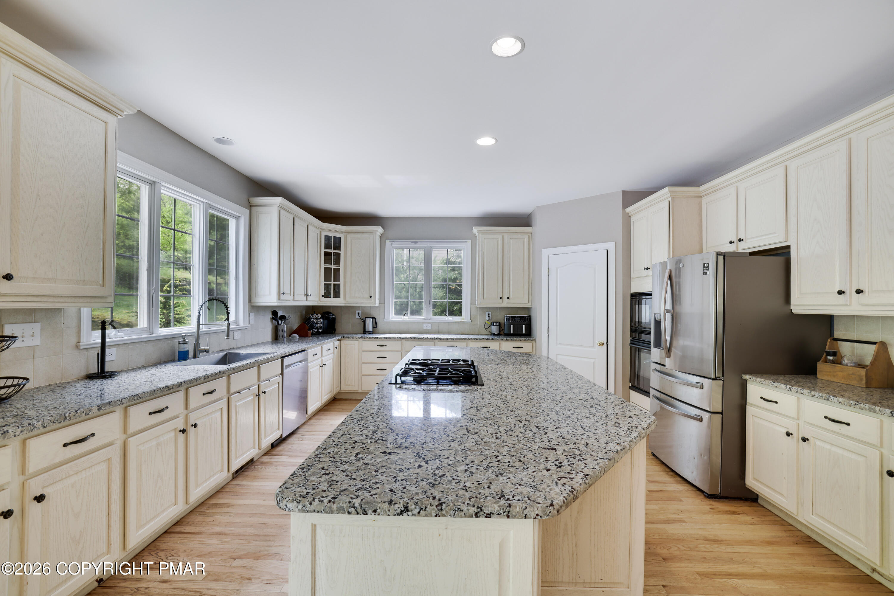 258 Rising Meadow Way Property Photo 19