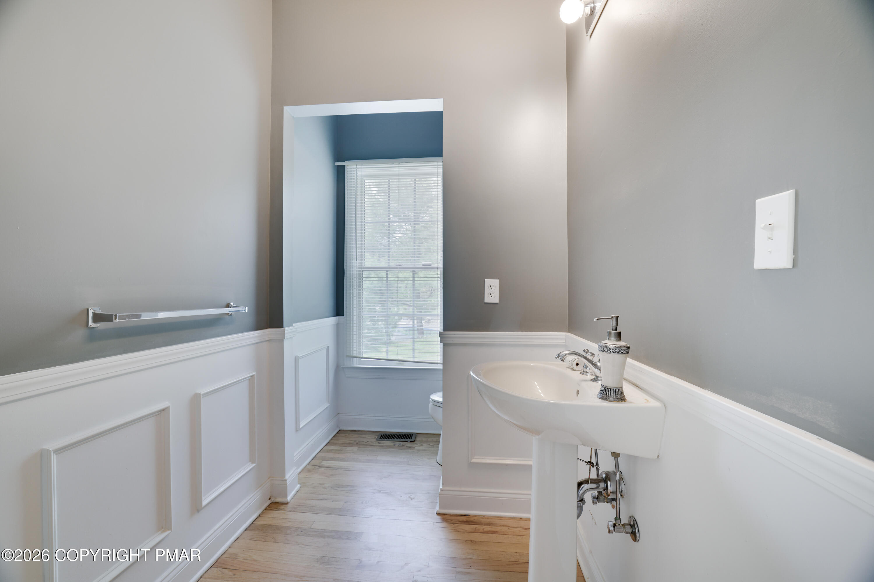 258 Rising Meadow Way Property Photo 29