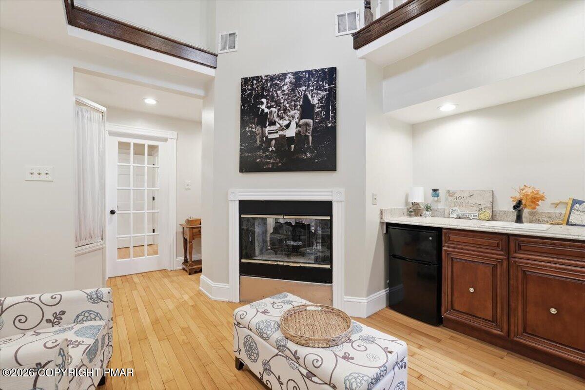 3585 Fairyland Road Property Photo 12