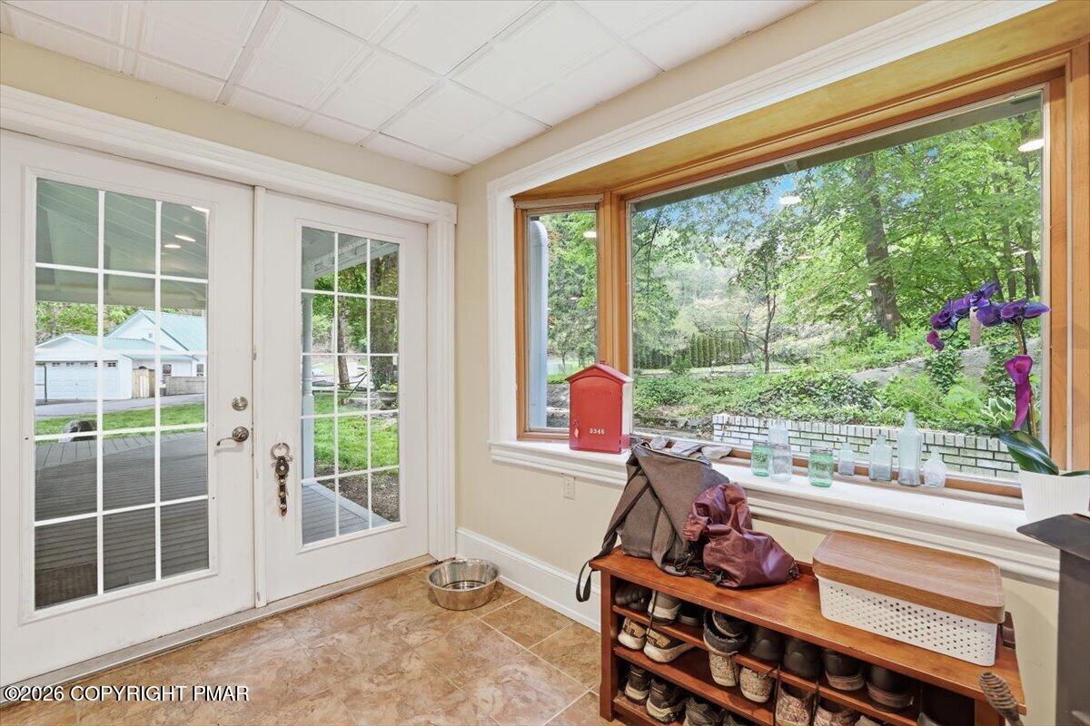 3585 Fairyland Road Property Photo 13
