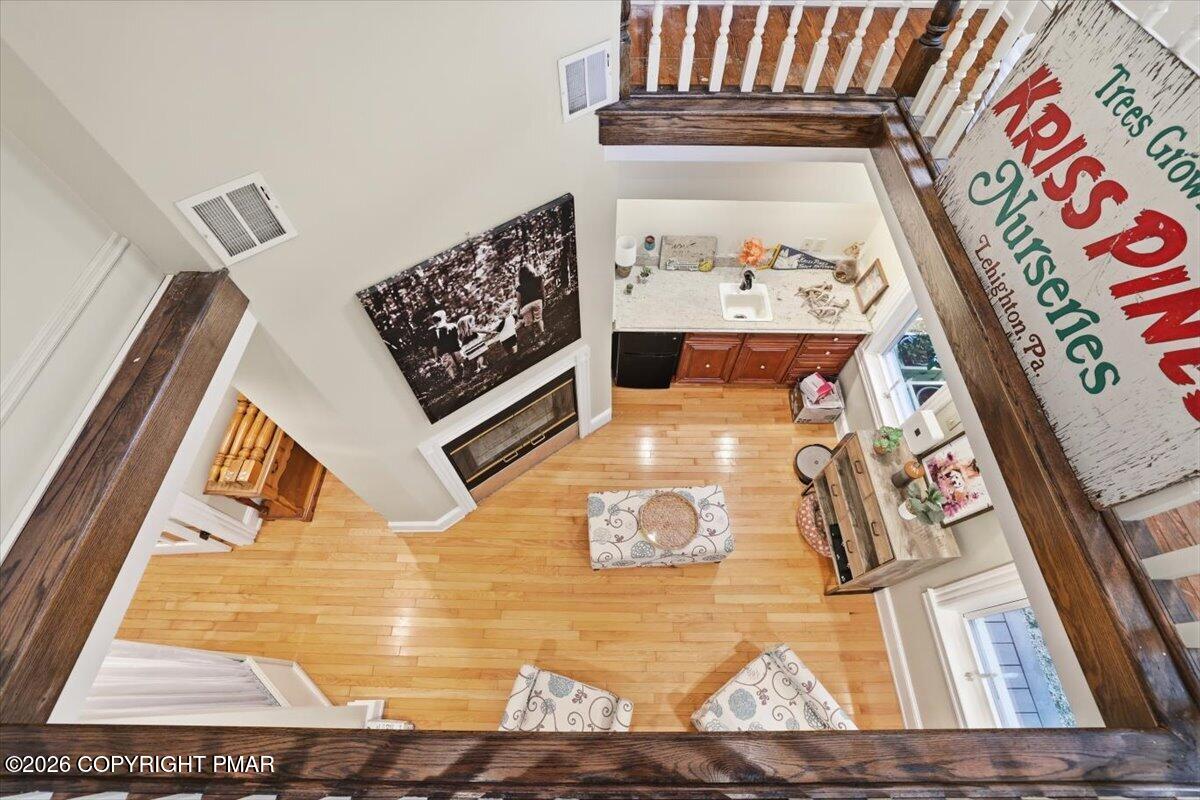 3585 Fairyland Road Property Photo 19