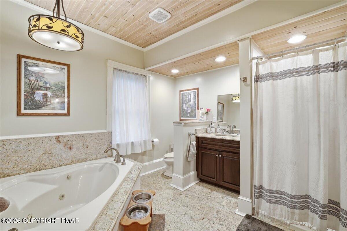 3585 Fairyland Road Property Photo 35