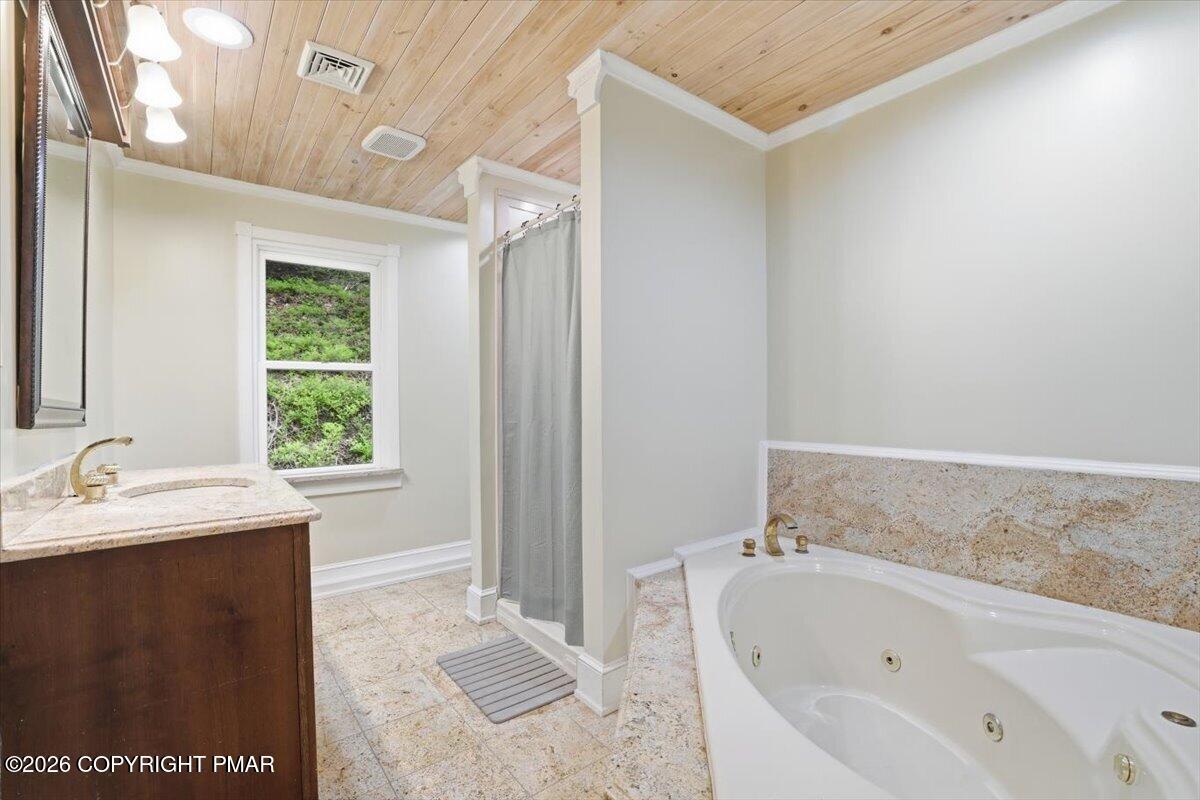 3585 Fairyland Road Property Photo 42