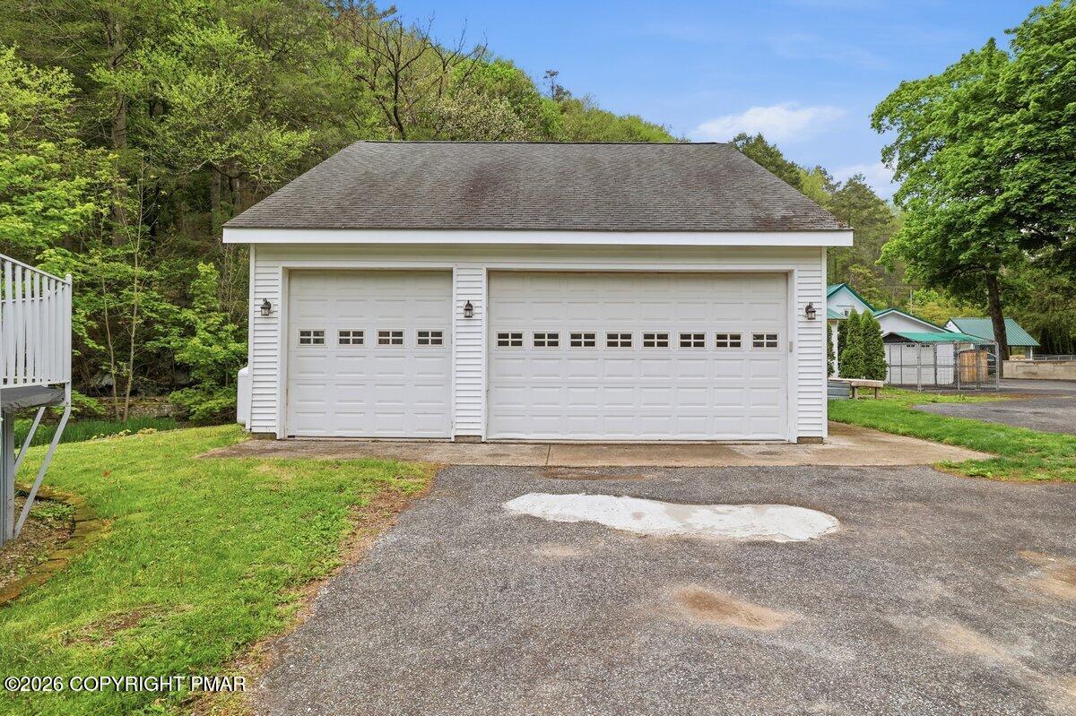 3585 Fairyland Road Property Photo 52