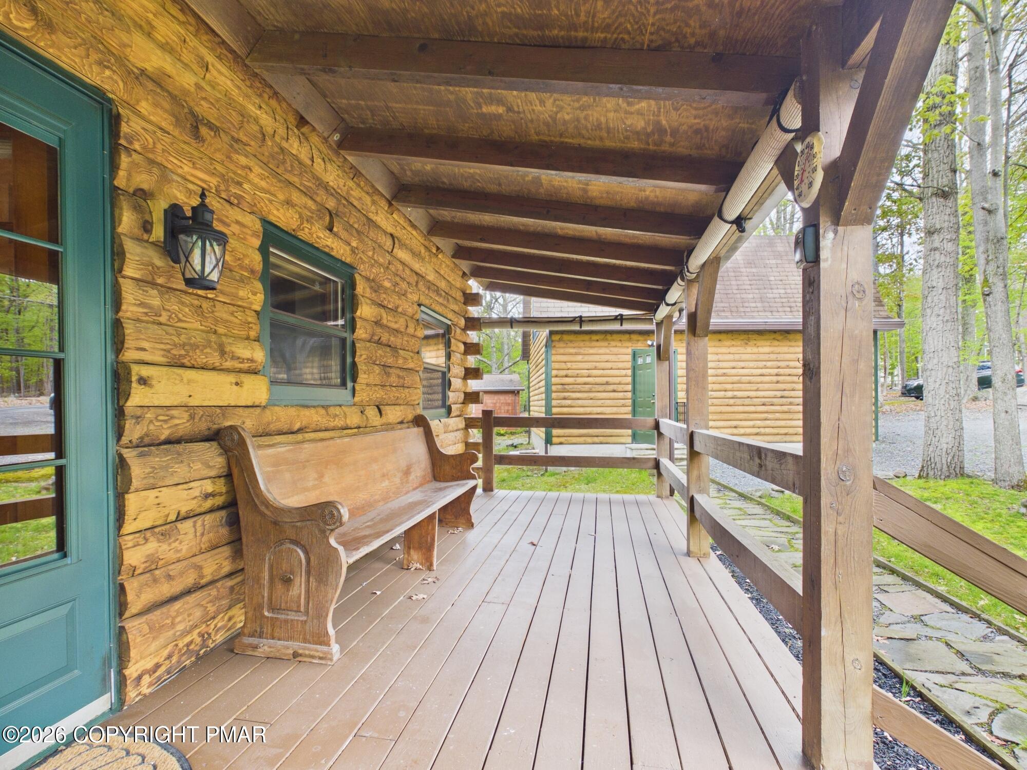 69 E Shore Drive Property Photo 8