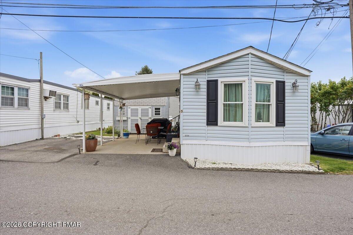 3350 5 Airport Road Property Photo 5