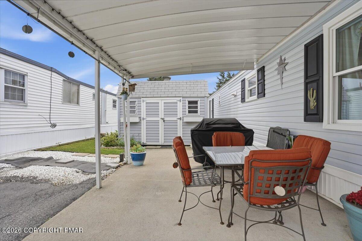 3350 5 Airport Road Property Photo 9