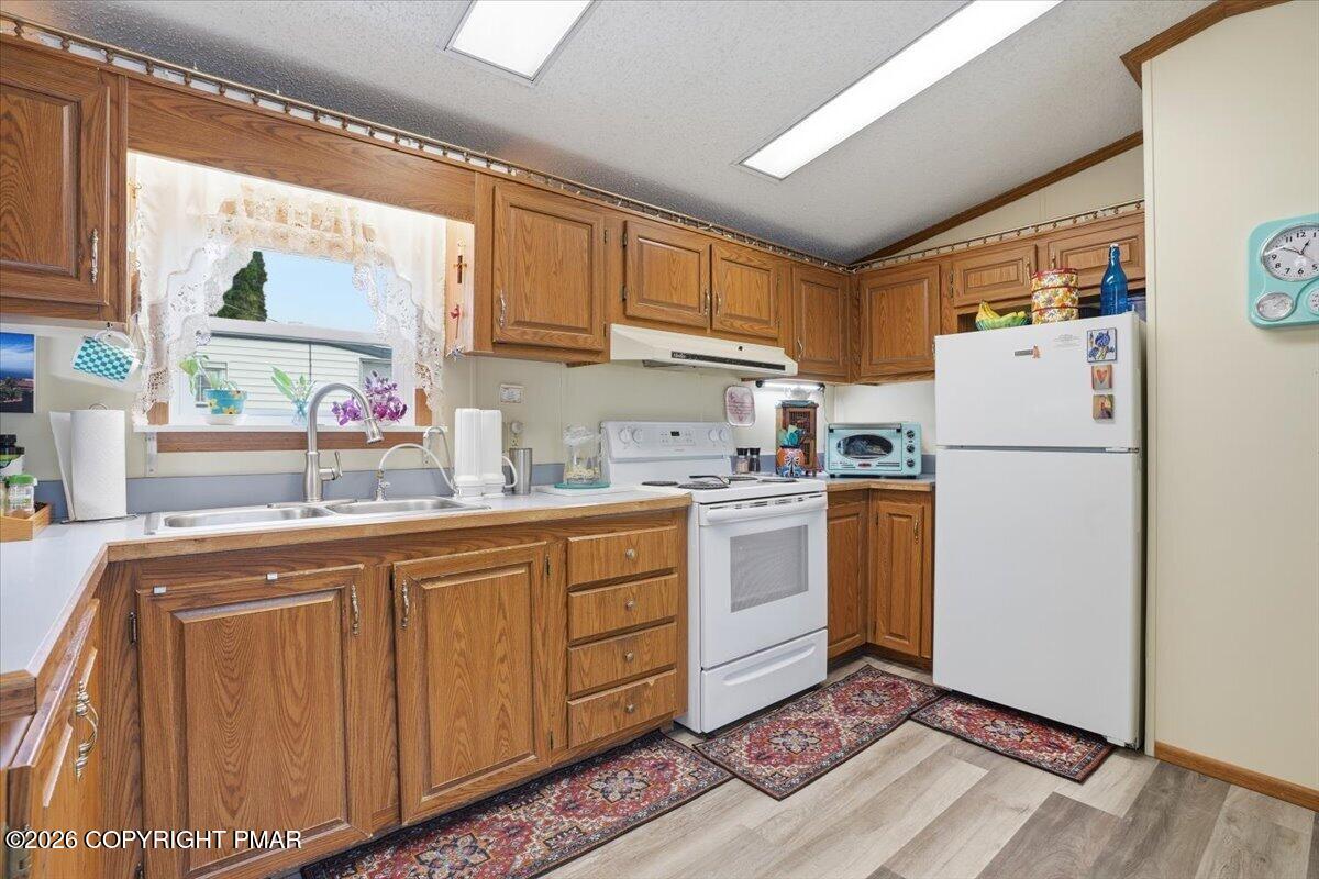 3350 5 Airport Road Property Photo 17