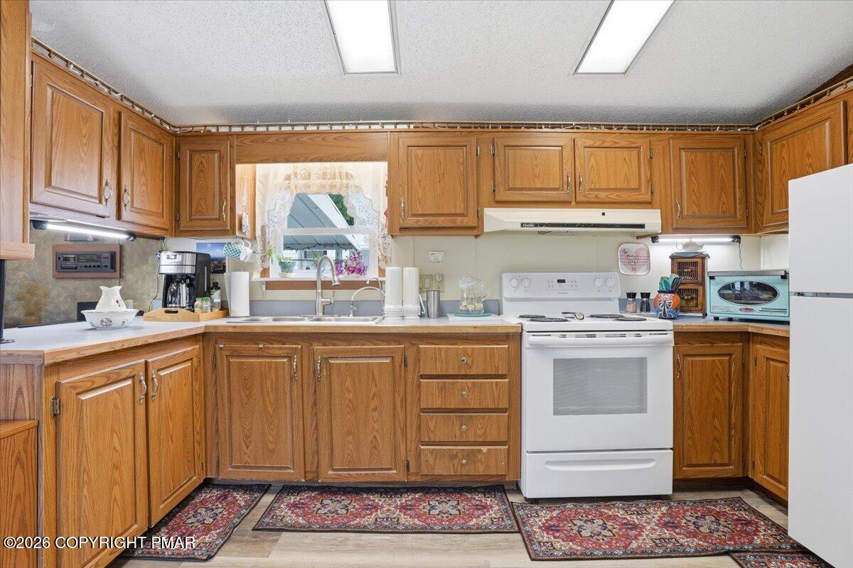 3350 5 Airport Road Property Photo 18