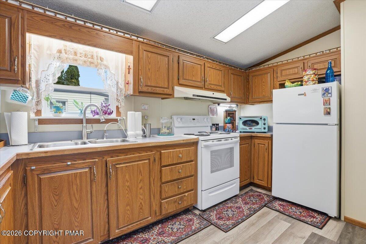 3350 5 Airport Road Property Photo 19
