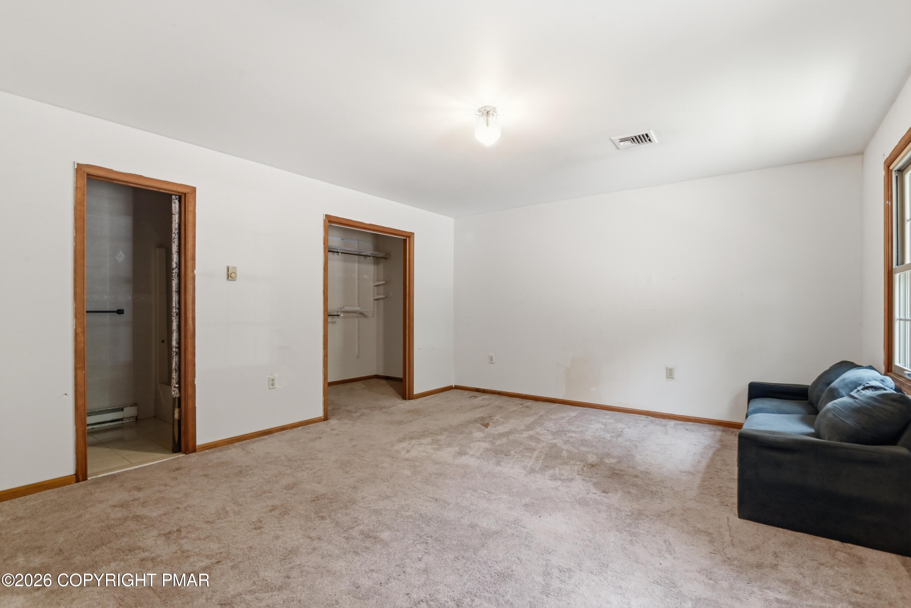 2327 Woodcrest Drive Property Photo 23