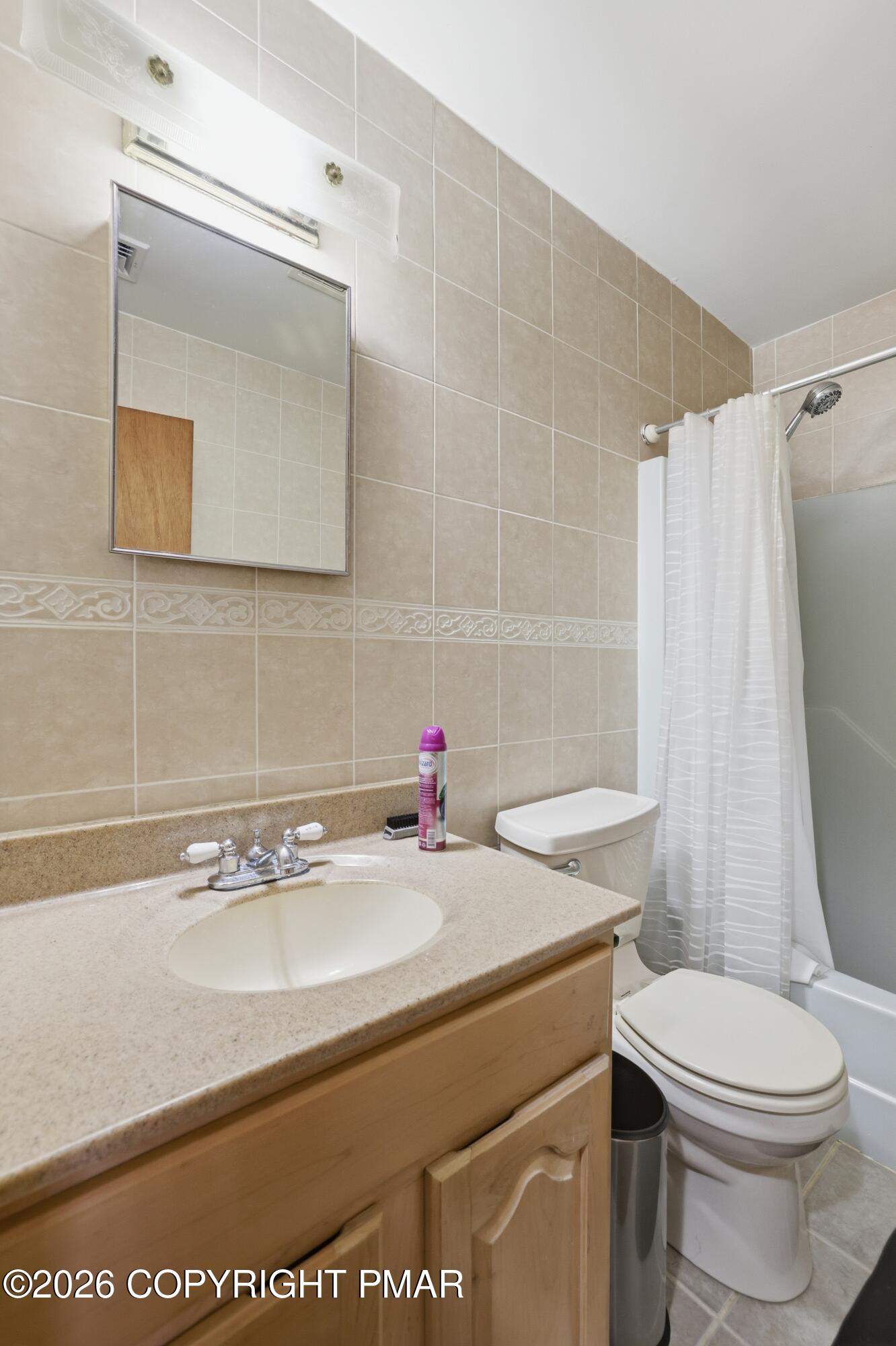 2327 Woodcrest Drive Property Photo 33
