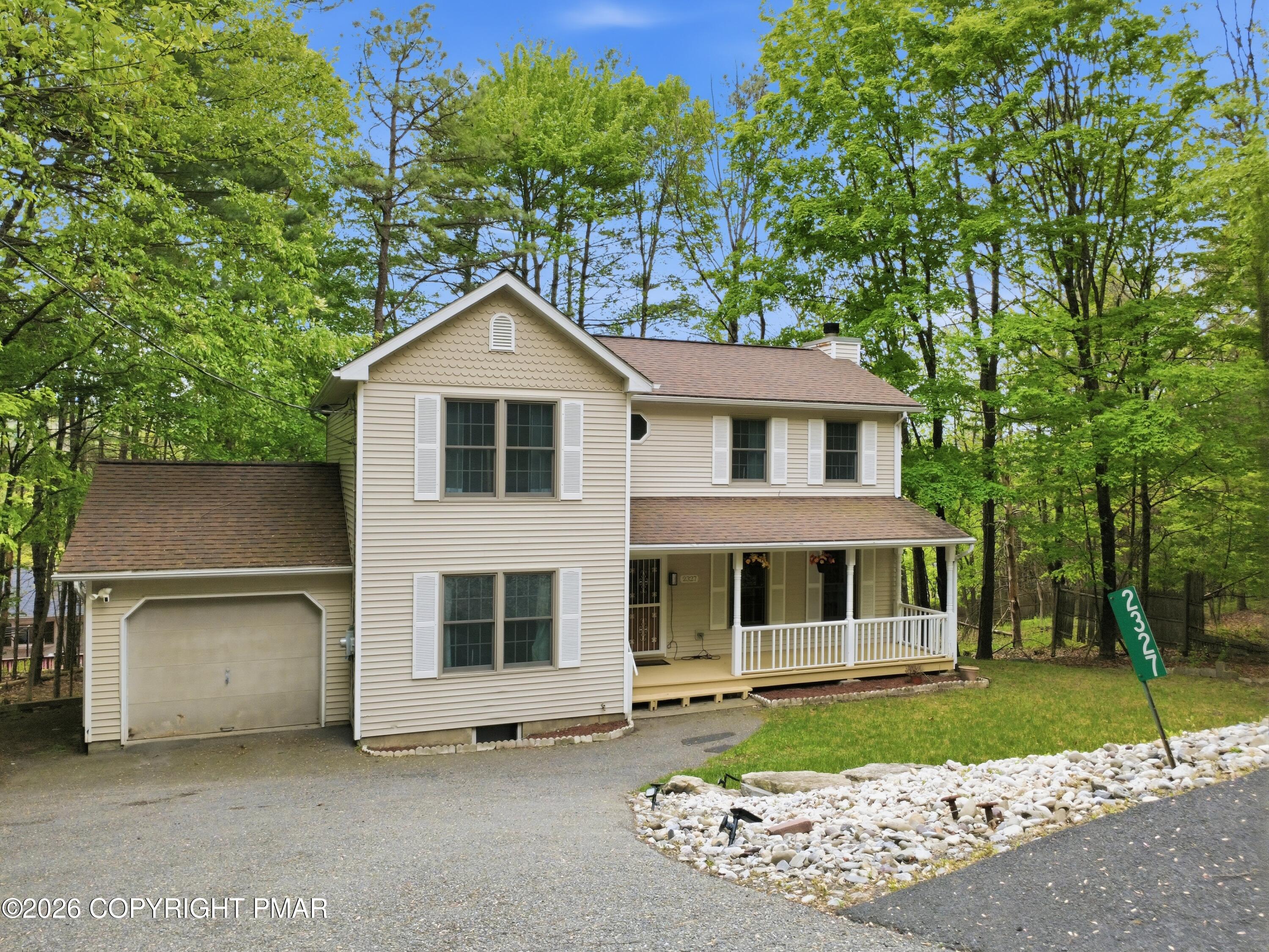 2327 Woodcrest Drive Property Photo 42
