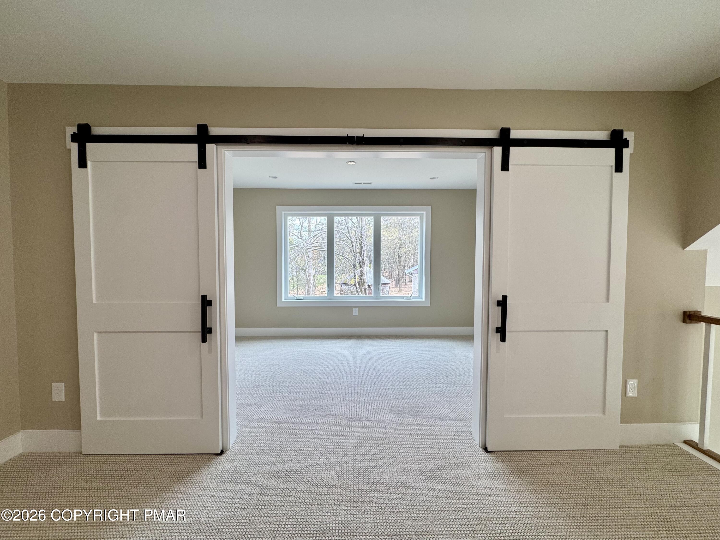 101 Lindbergh Circle Property Photo 27