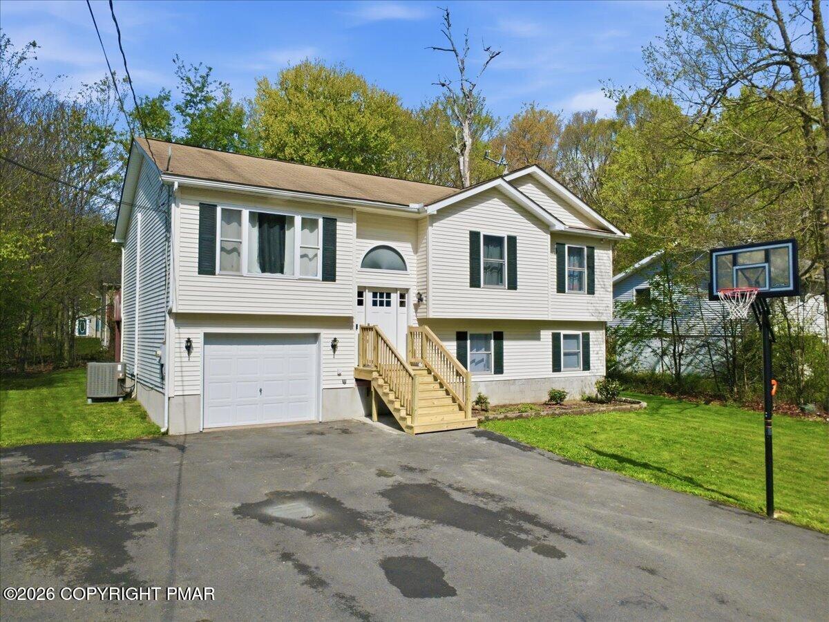 2108 Freedom Way Property Photo 1