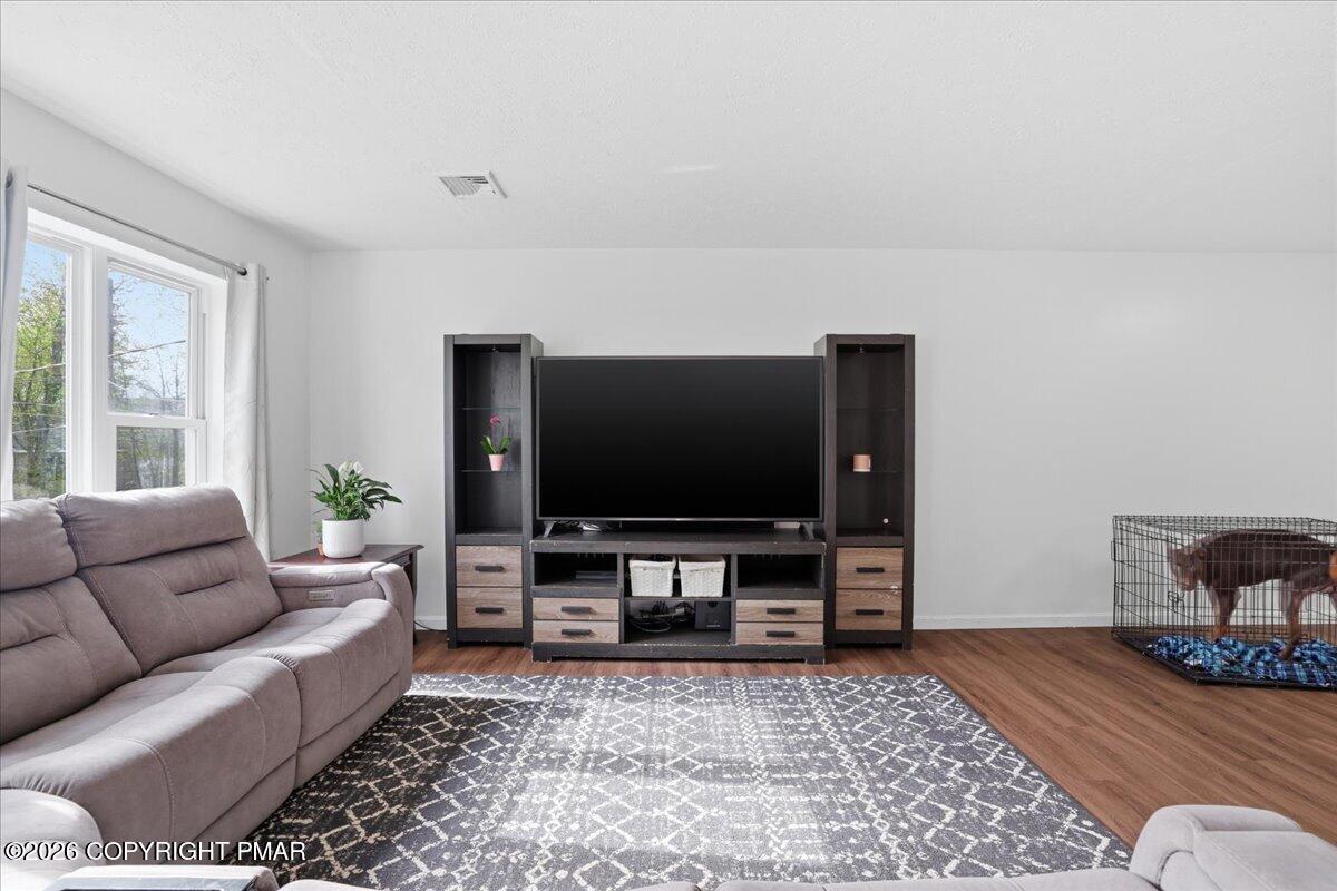 2108 Freedom Way Property Photo 11