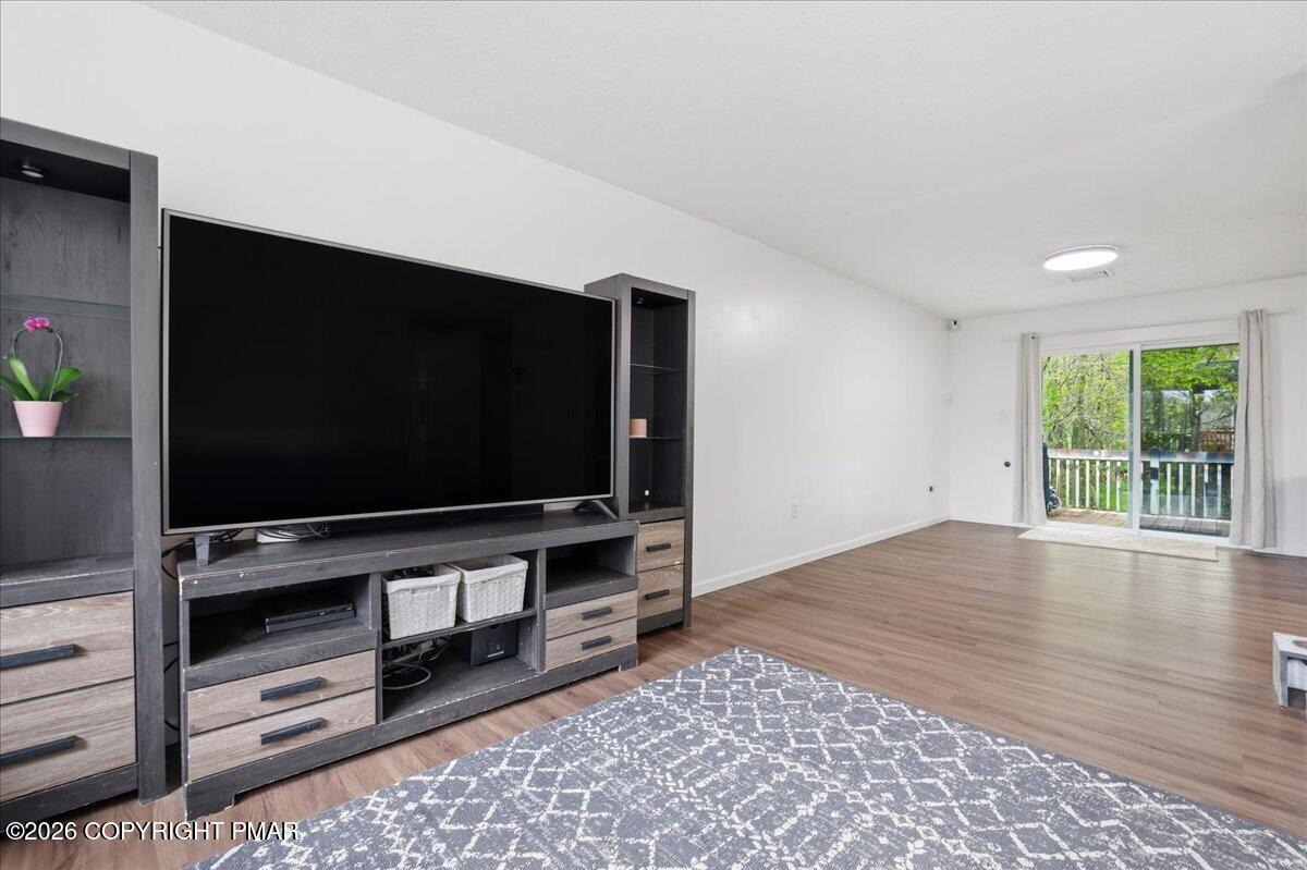 2108 Freedom Way Property Photo 12