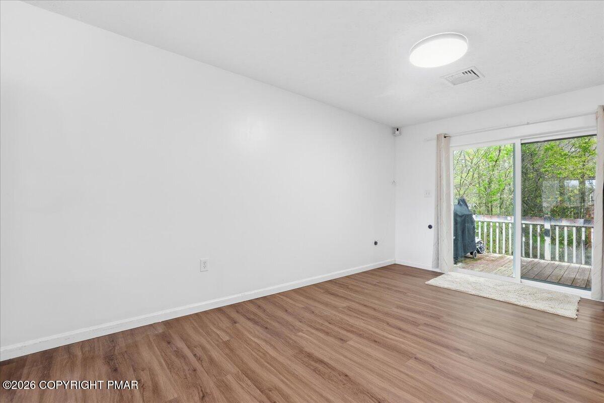 2108 Freedom Way Property Photo 15