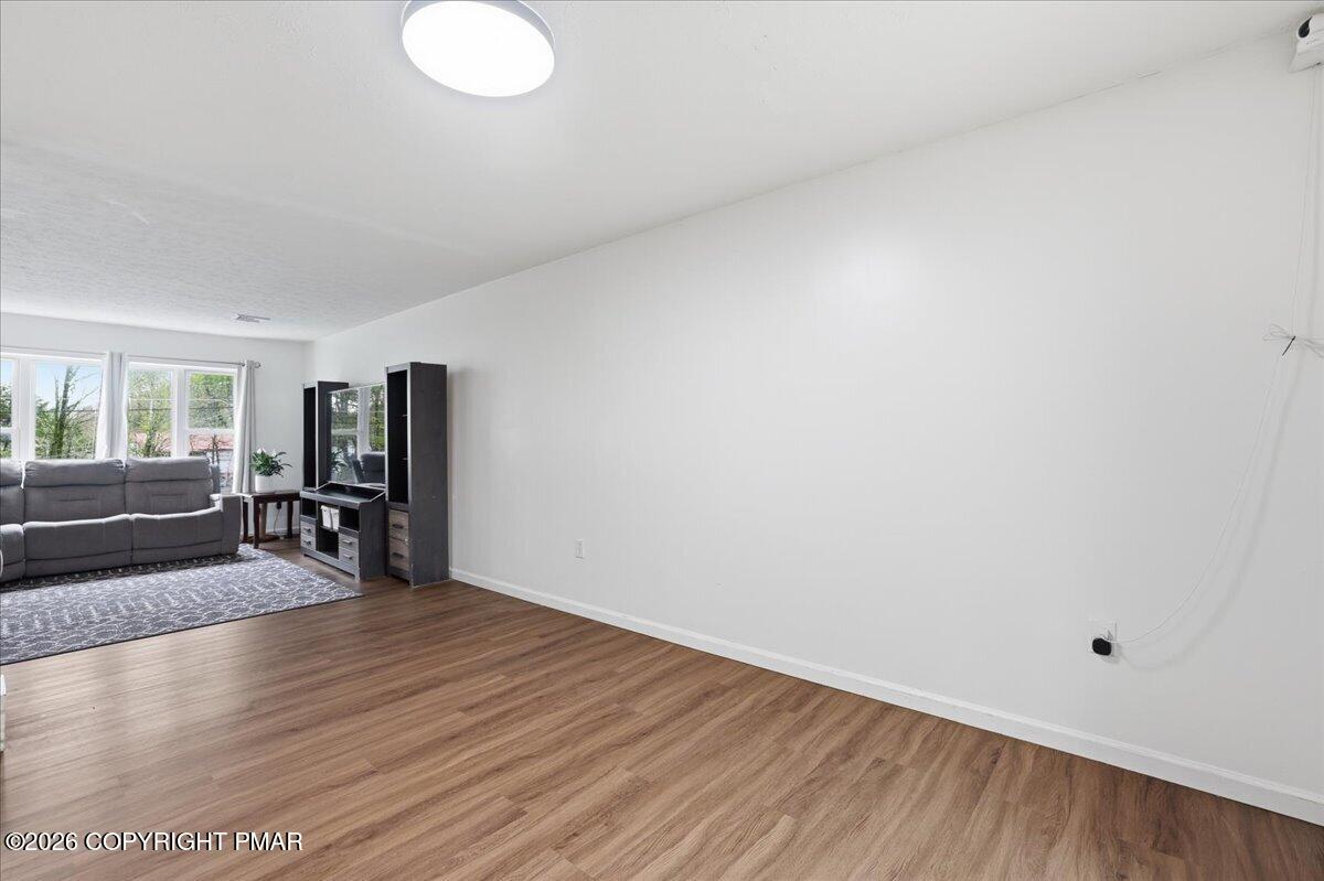 2108 Freedom Way Property Photo 19