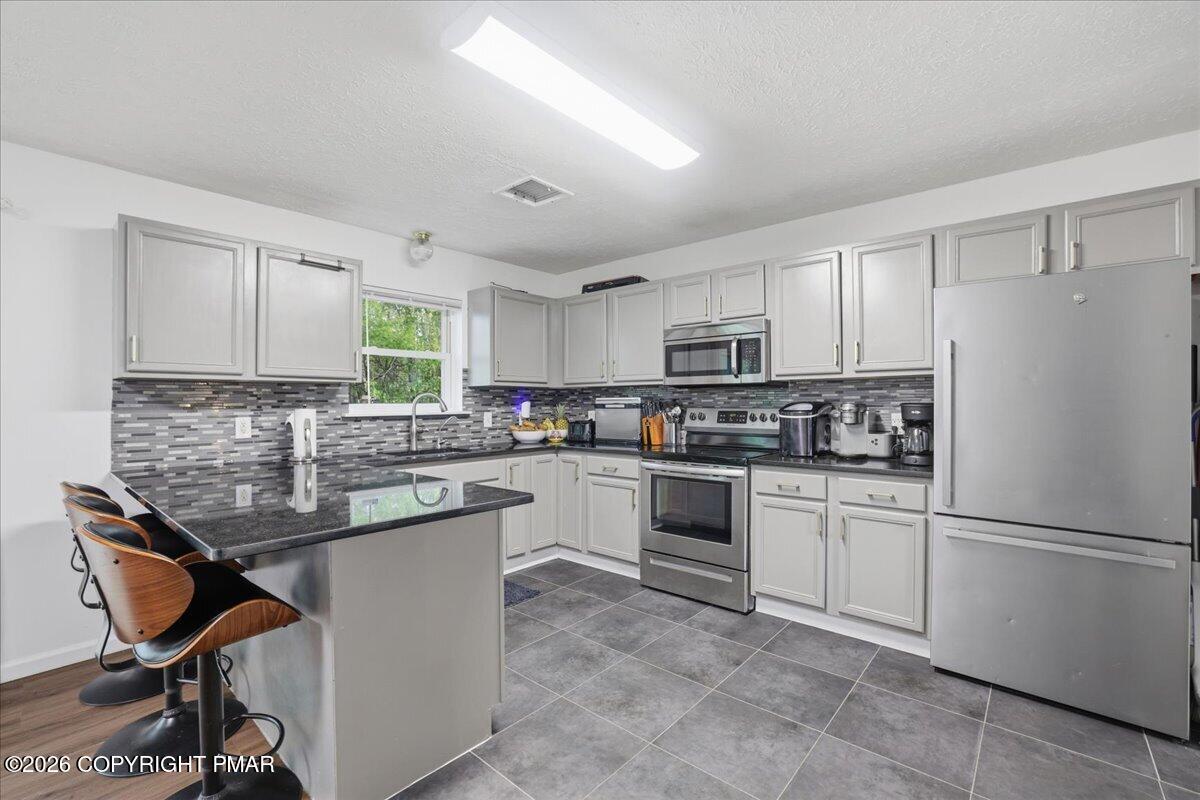 2108 Freedom Way Property Photo 20